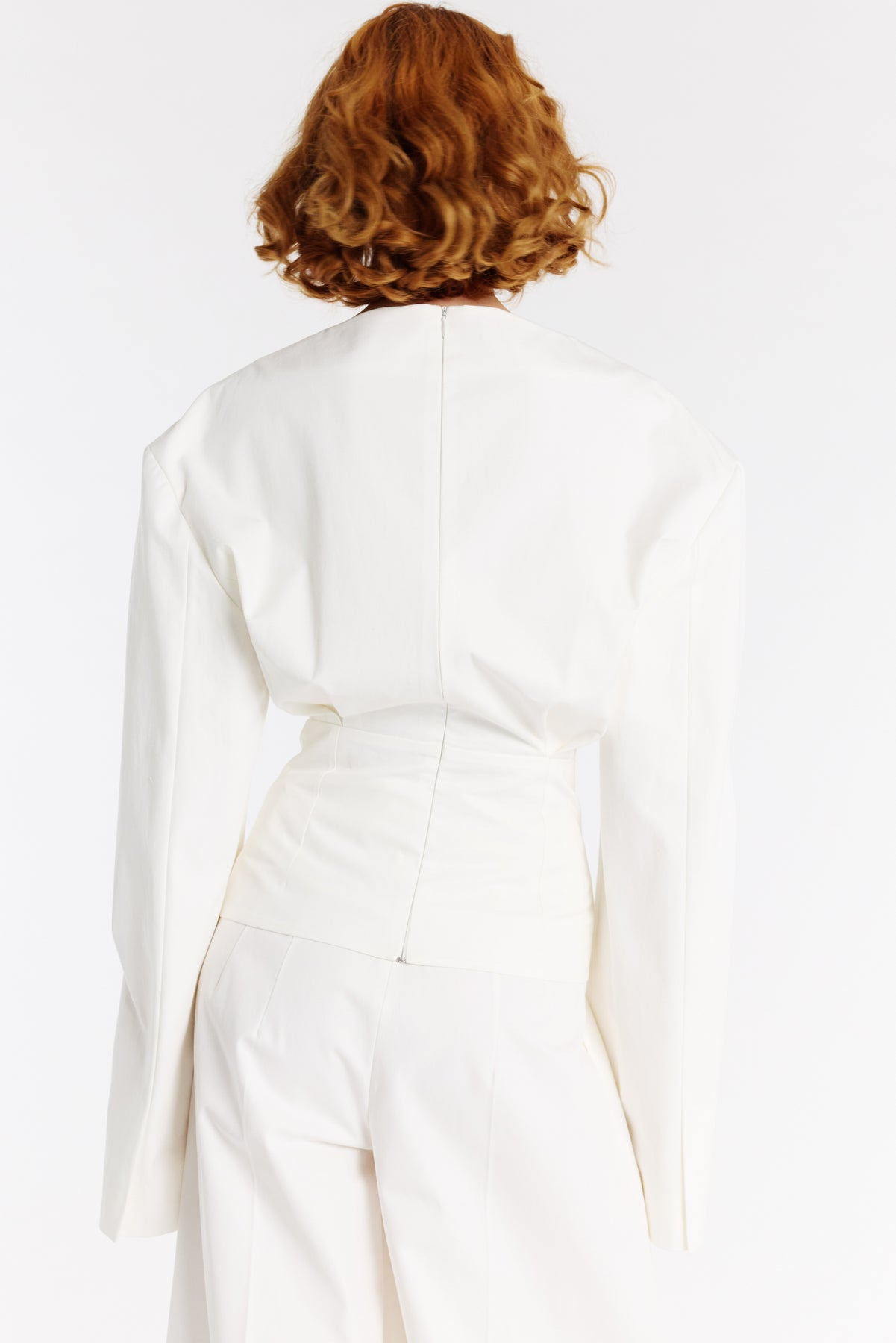 ROUND NECK TAILORED TOP WHITE - 3