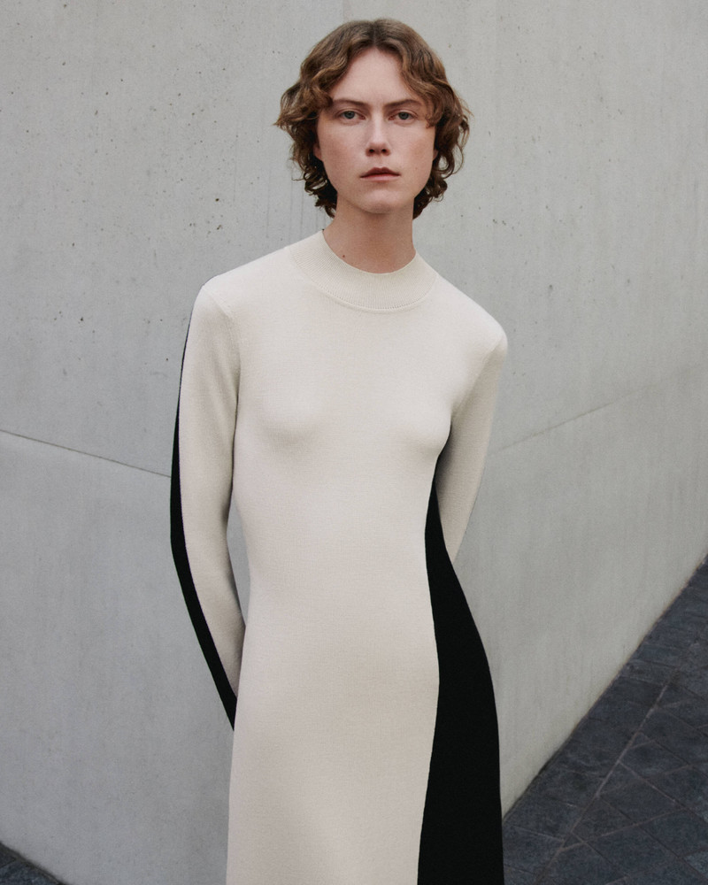 Bi-Colour Knit Dress 6