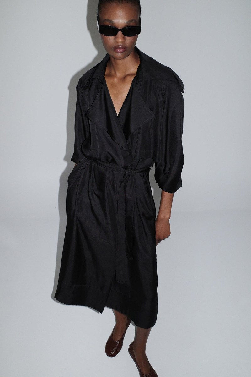 Silk Twill Relaxed Trench - Black 8