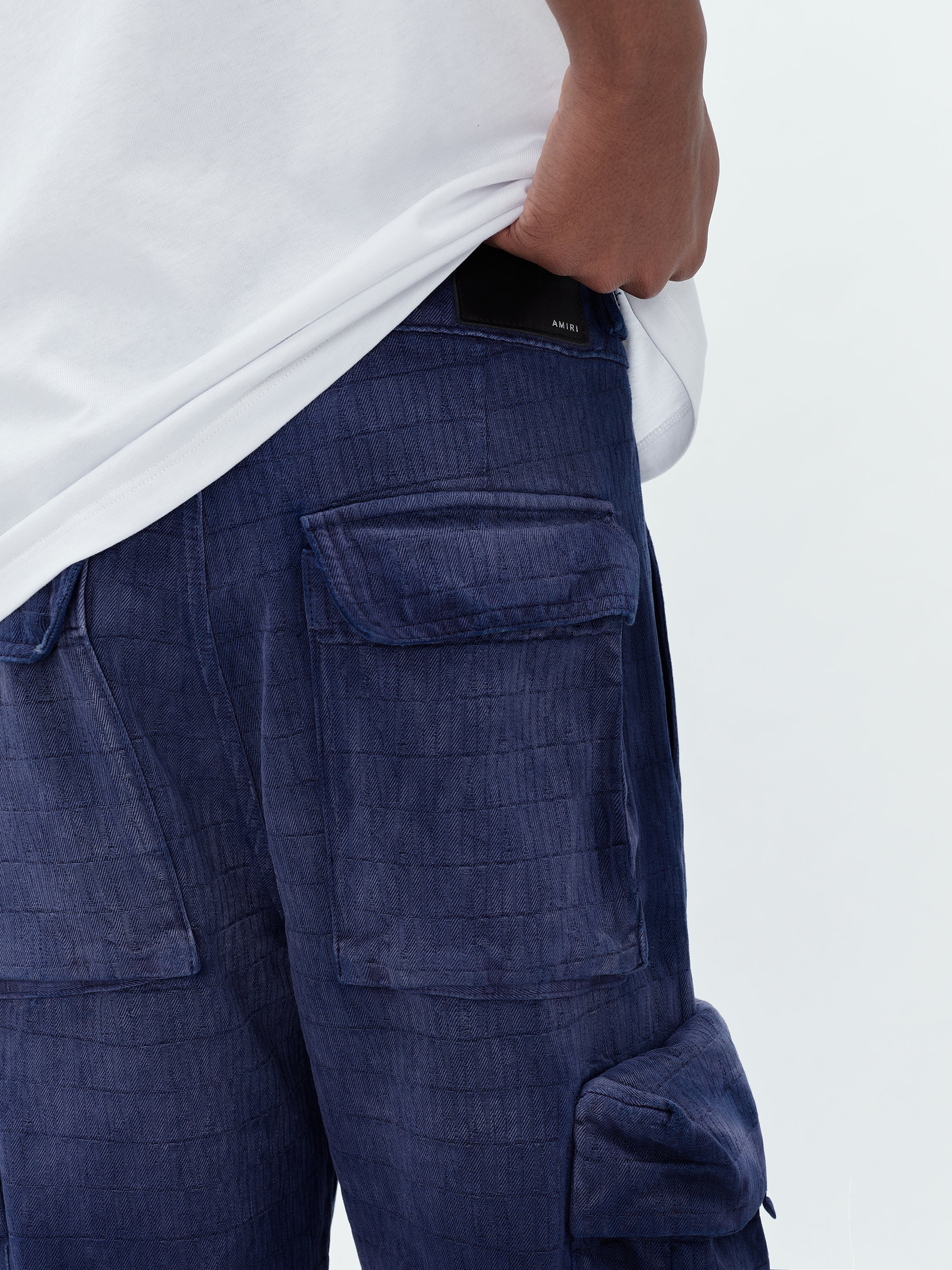 AMIRI logo-jacquard Cotton Cargo Jeans - Farfetch