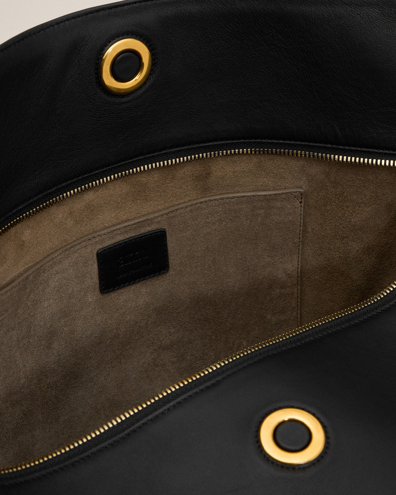 BLACK LEATHER LARGE CARROUSEL BAG 6