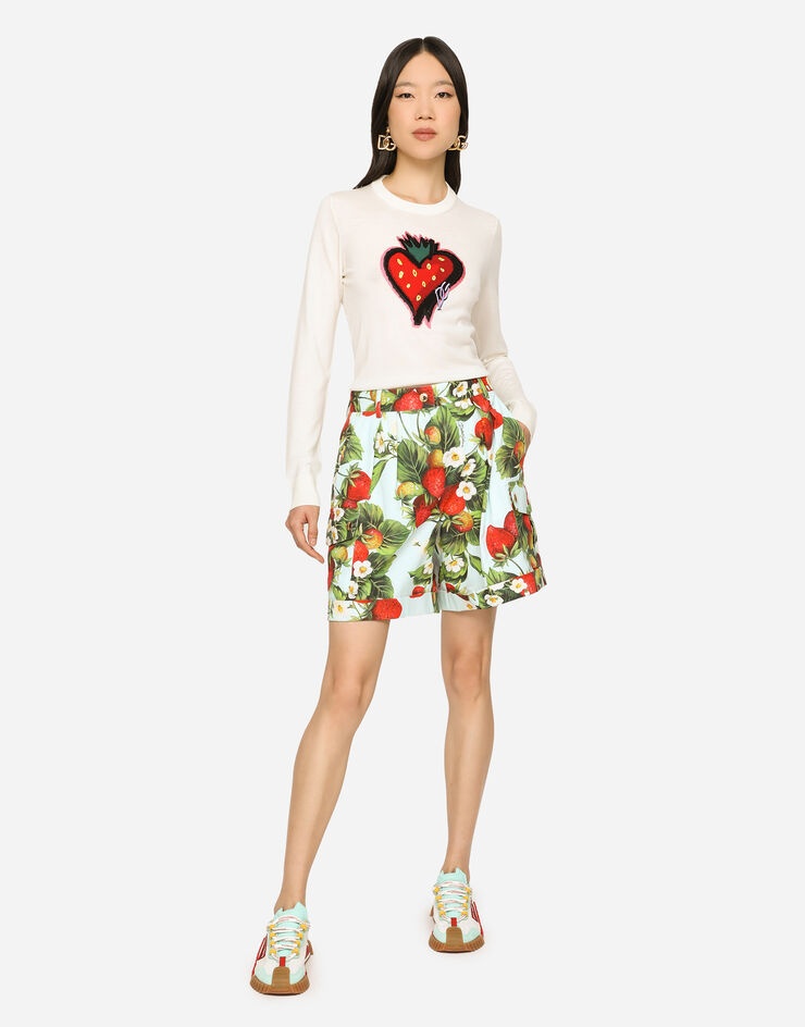Strawberry-print drill shorts - 1