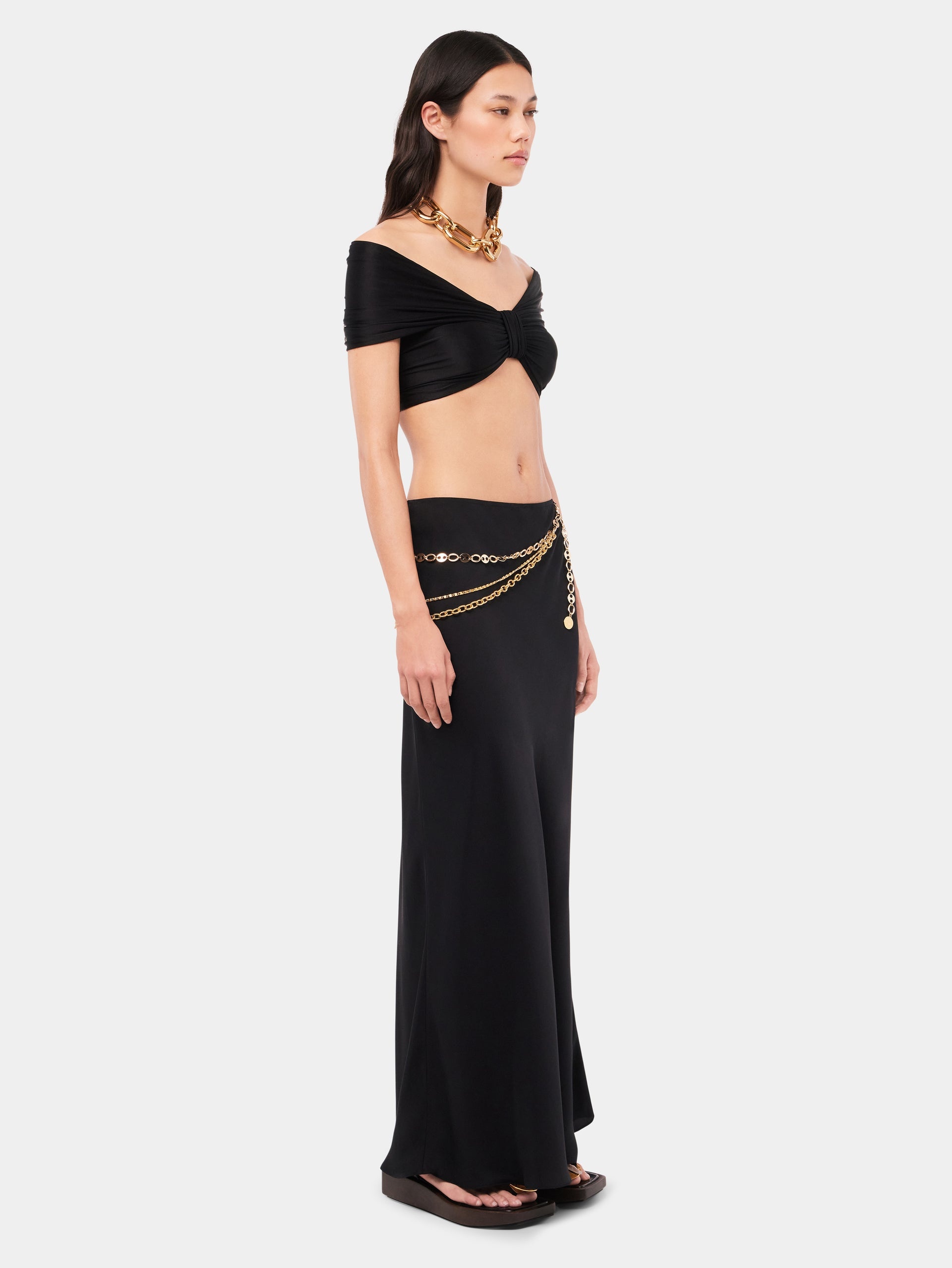 LONG BLACK SKIRT EMBELLISHED WITH "EIGHT" SIGNATURE CHAIN - 3