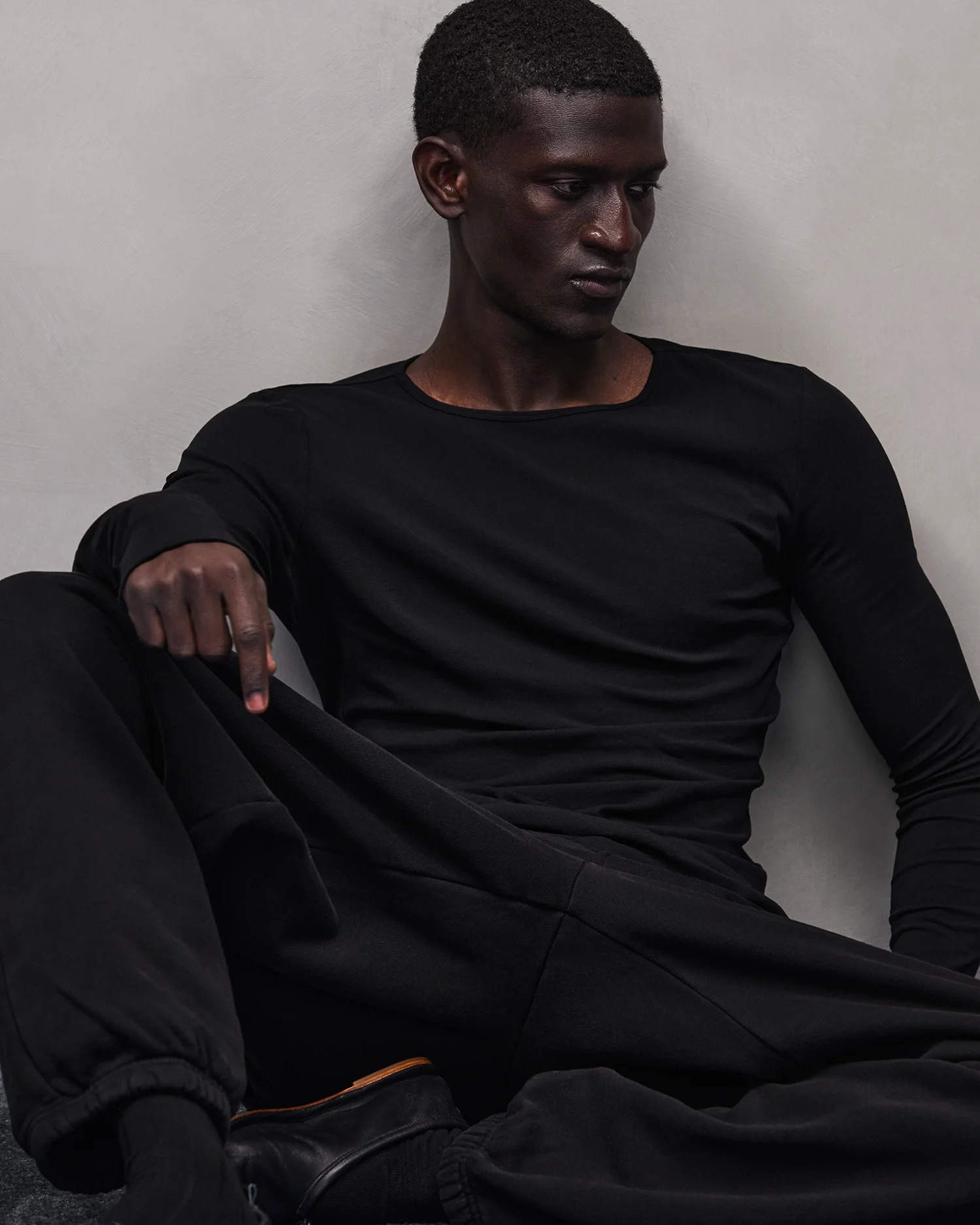 STANDARD SWEAT BLACK - 4