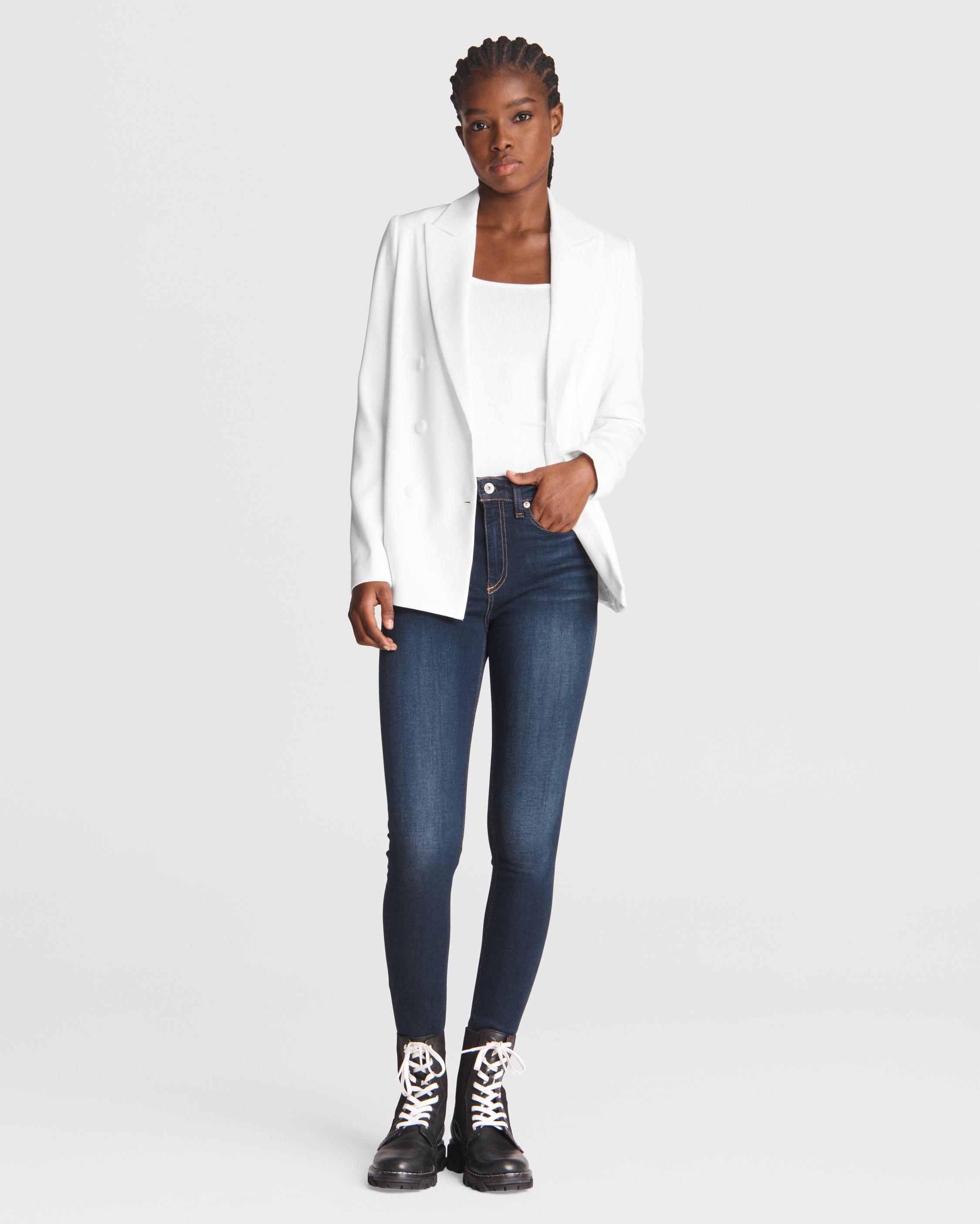Nyx Crepe Blazer
Classic Fit Blazer - 2