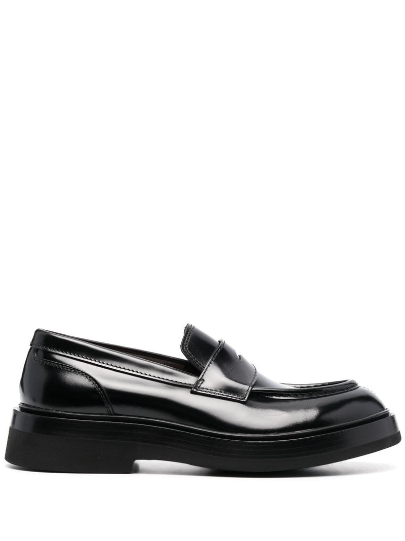 높은 빛 가죽 loafers 1