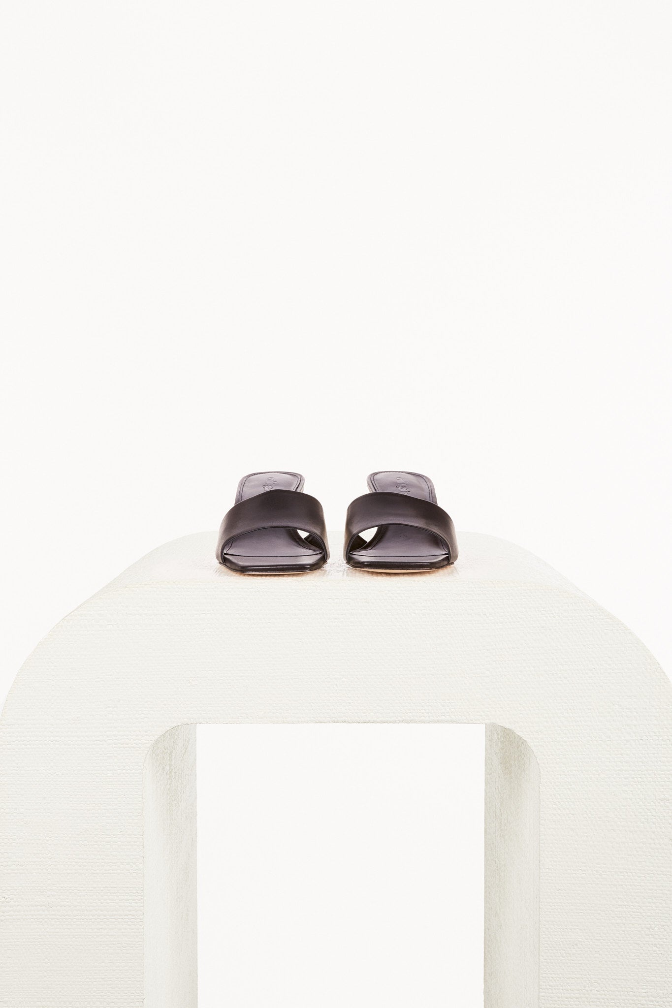 CORA SANDAL - 4