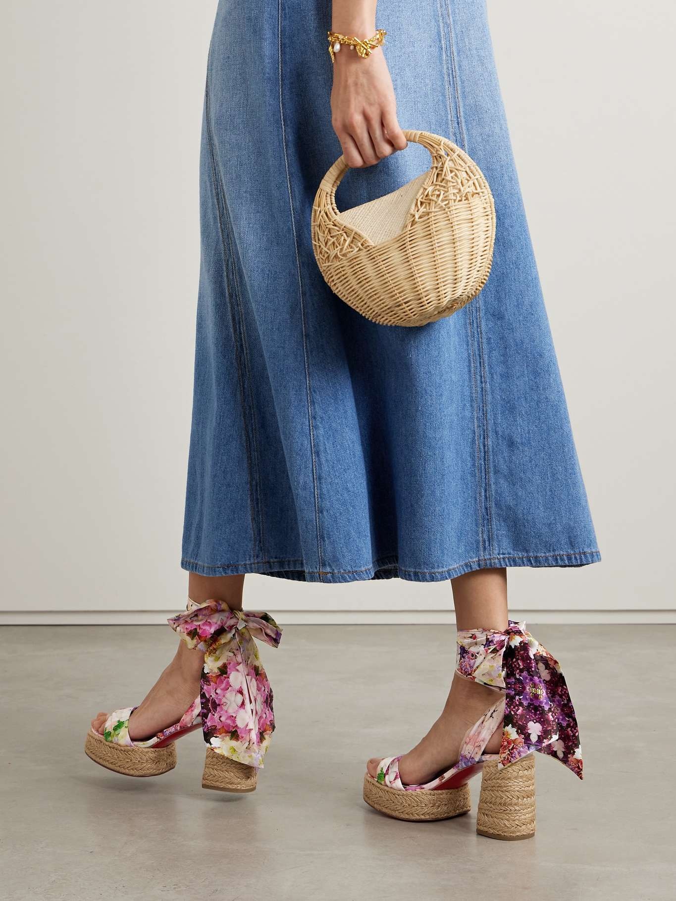 【CHRISTIAN LOUBOUTIN】Mariza du platform sandals サンダル Christian Louboutin Mariza du Desert 95 floral-print satin