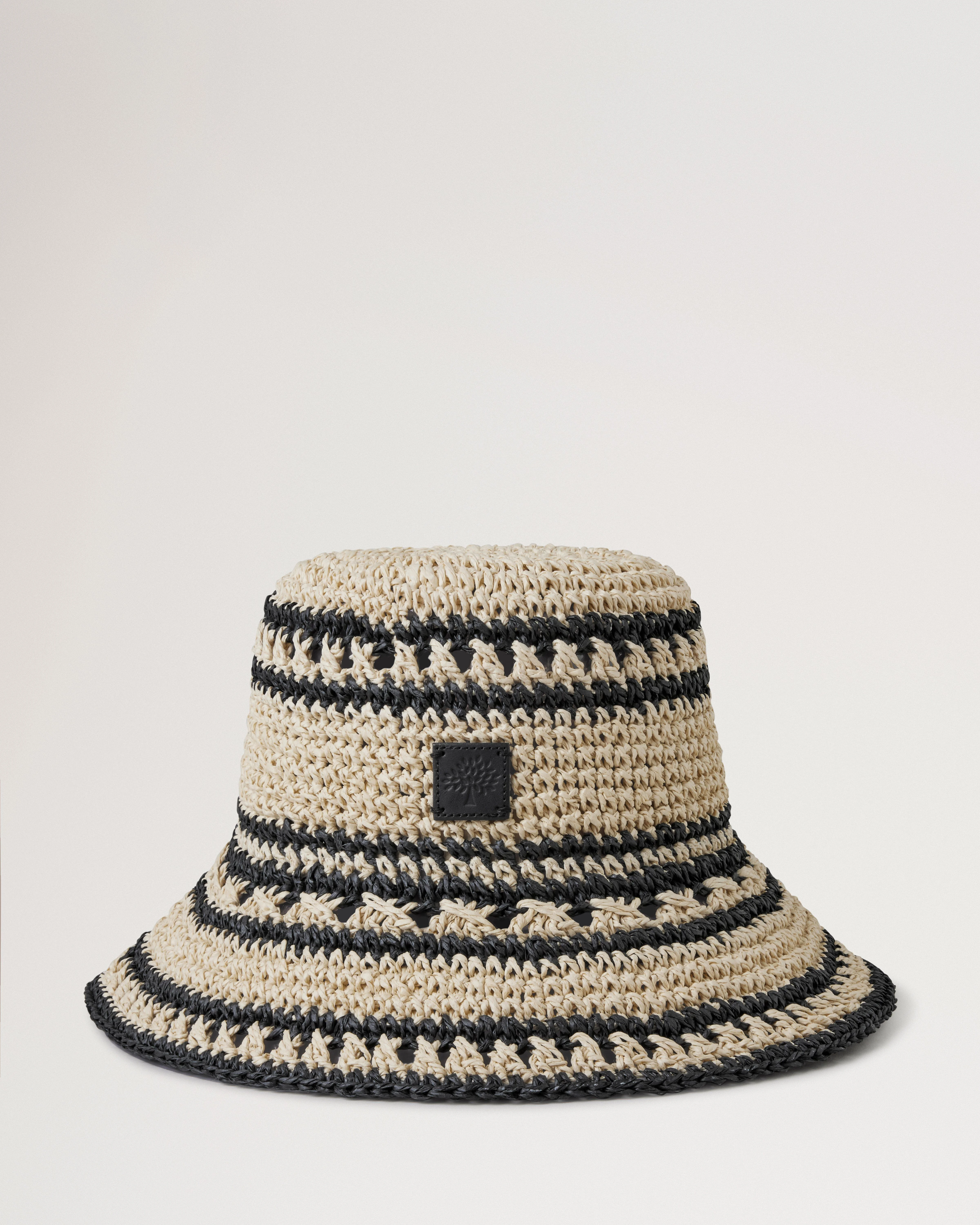 Crochet Bucket Hat
Beige & Black Paper Raffia - 1