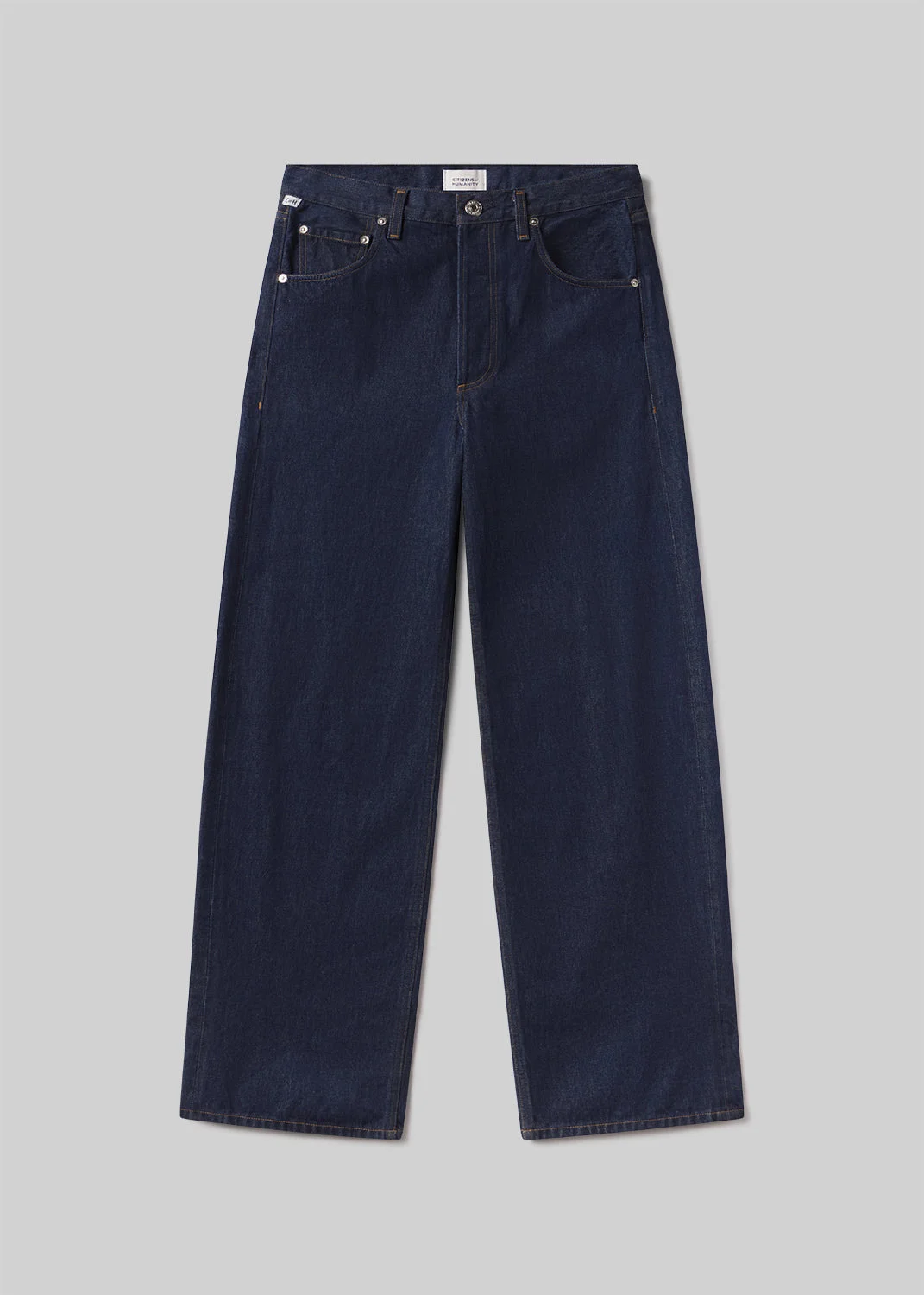 Petite Ayla Baggy
In Amherst - 1