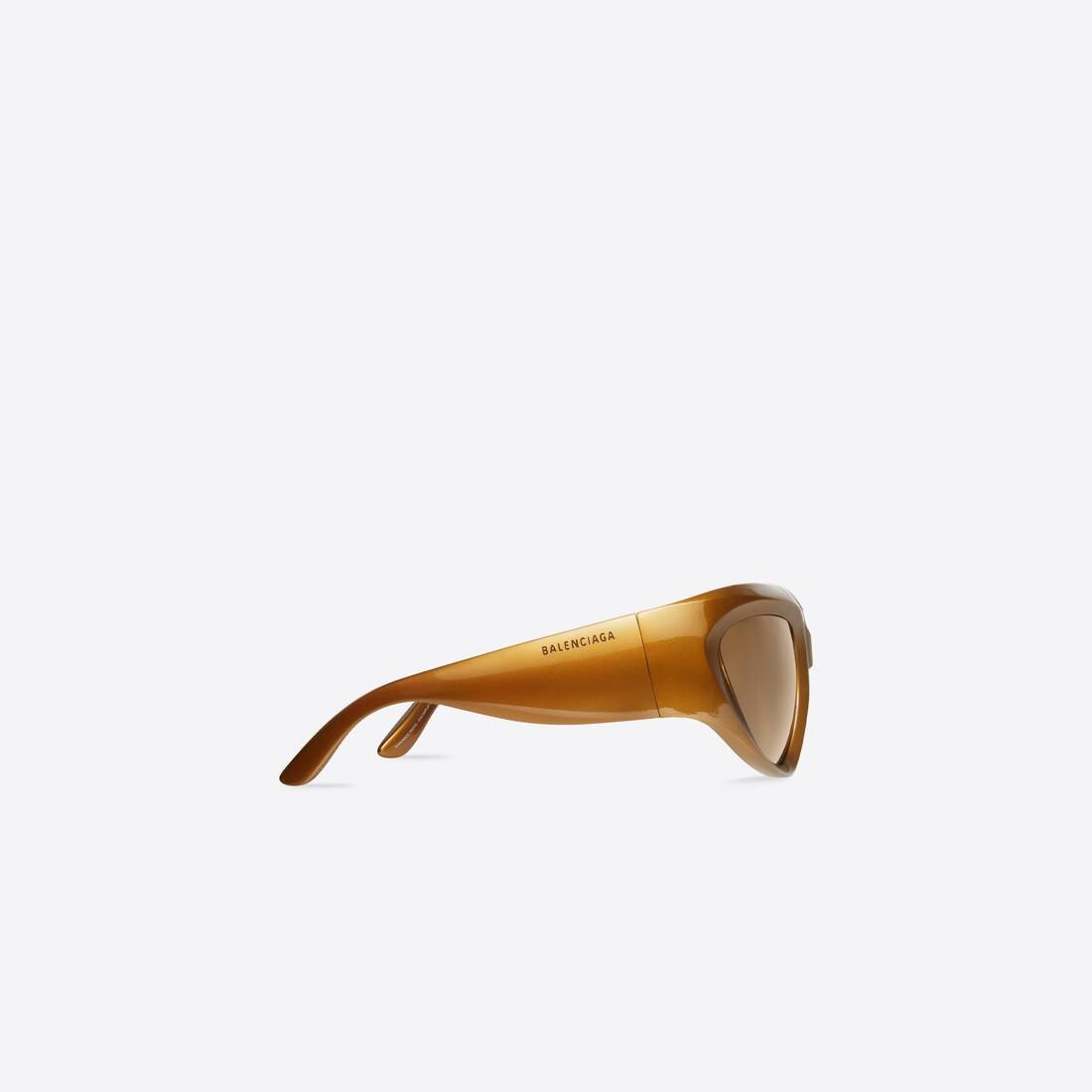 Wrap D-frame Sunglasses in Gold - 3