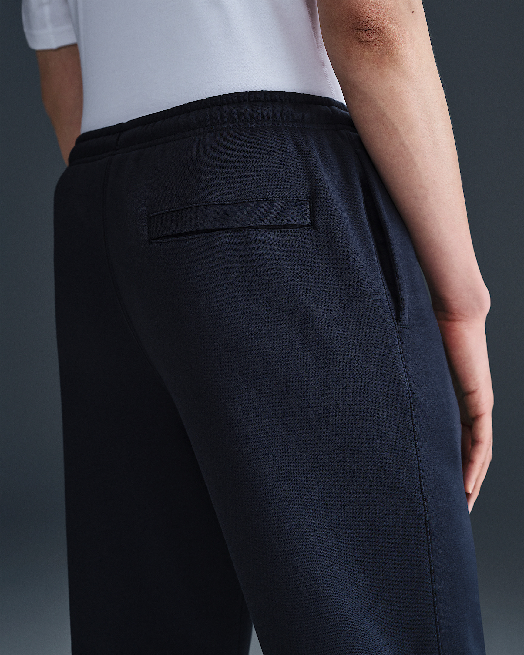 Nike Club Men's Joggers - 3