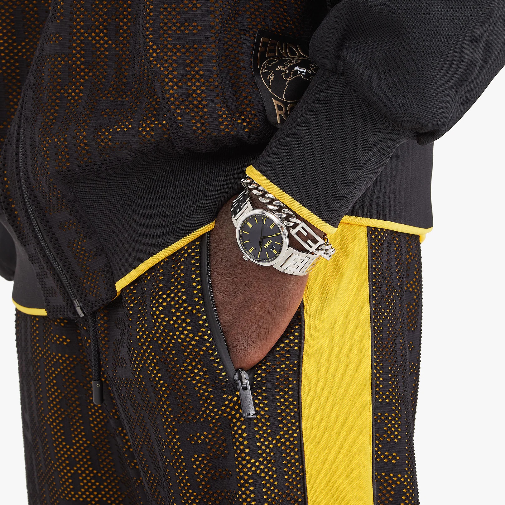 39 mm – Bracelet watch with FF logo - 4