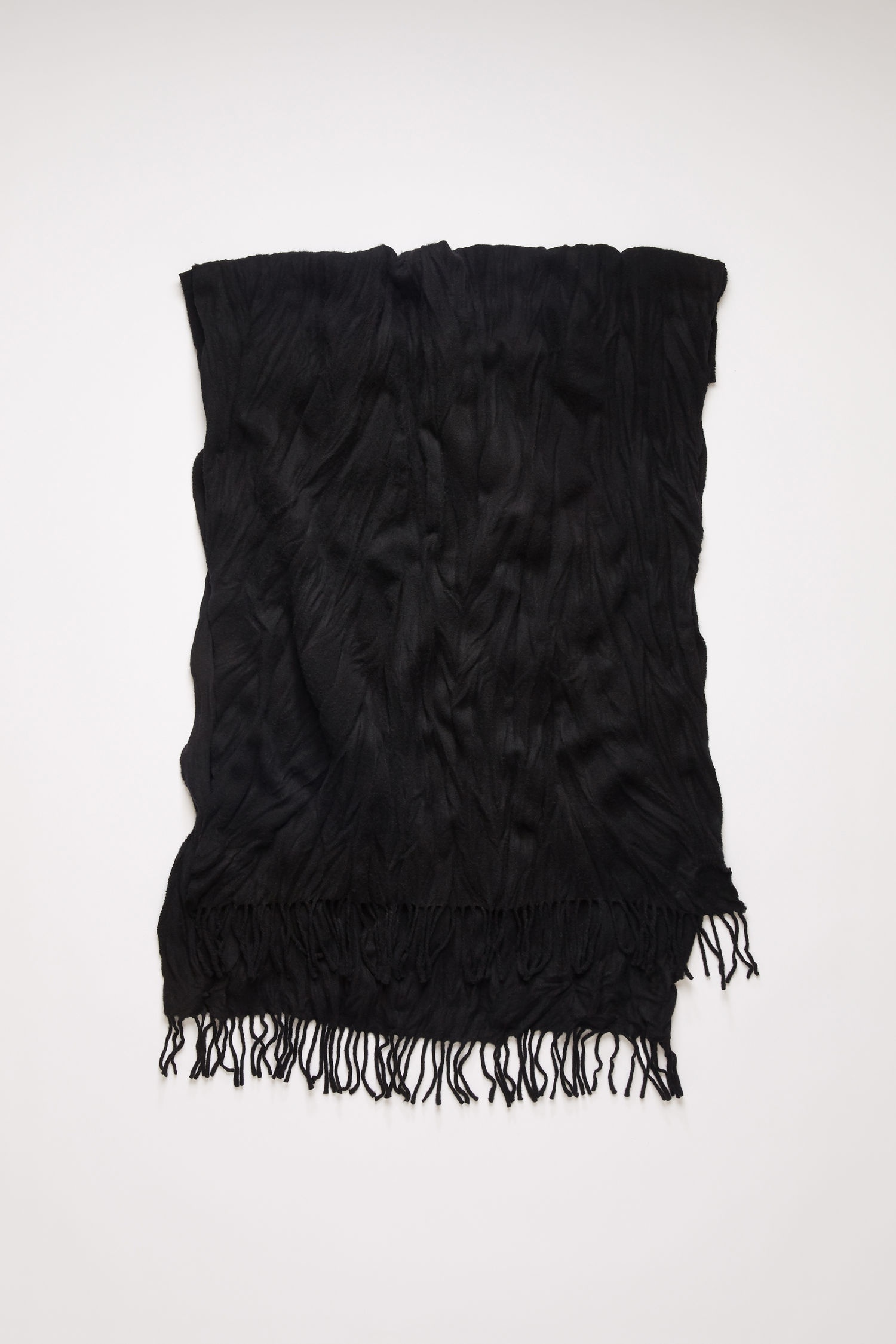 Crinkled wool scarf black - 2