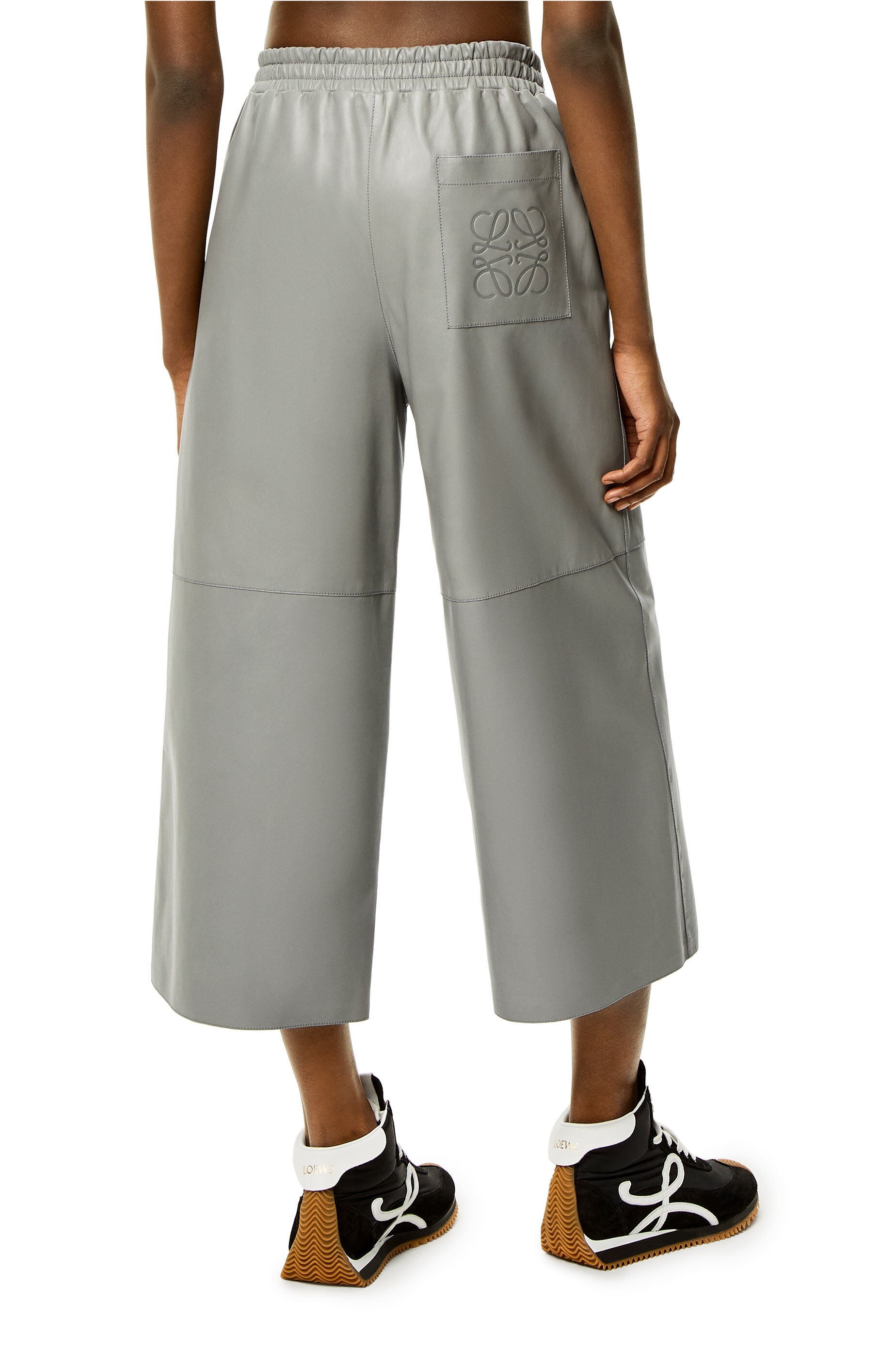 Cropped trousers in nappa - 4