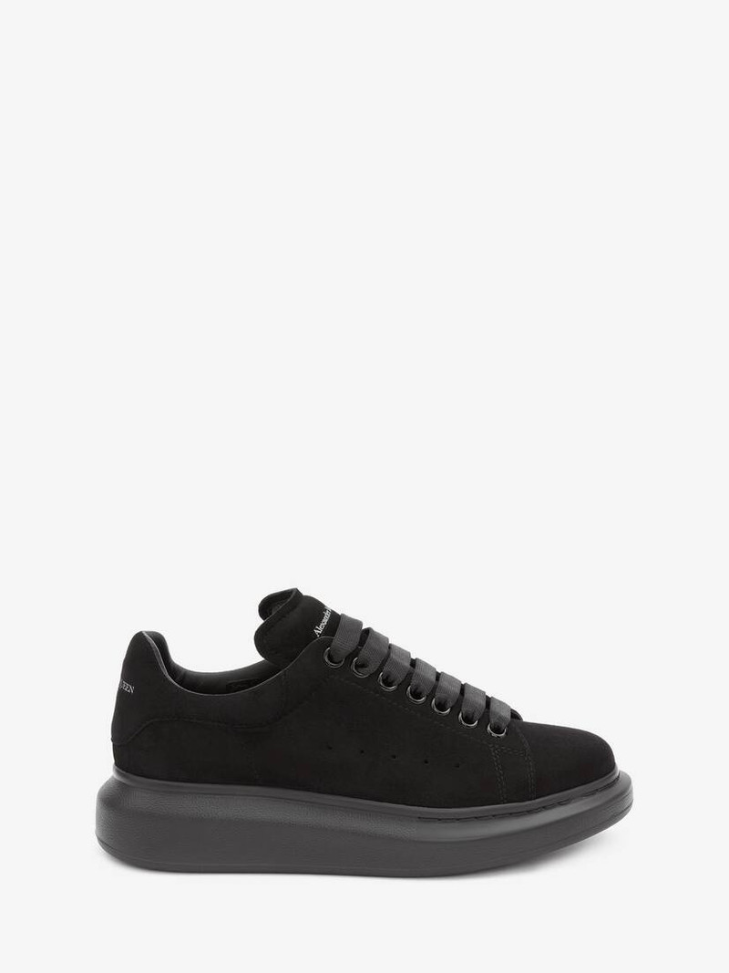 Oversized Sneaker in Black - 1