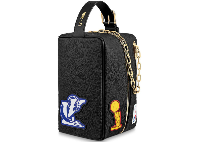 Louis Vuitton Louis Vuitton x NBA Hero Jacket Leather Cloackroom Dopp Kit Monogram Black outlook