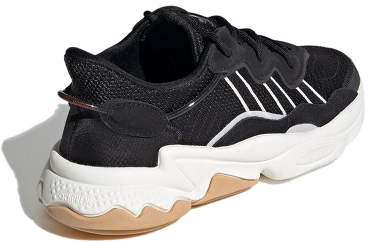 (WMNS) adidas Ozweego 'Black Gum' FZ2017 - 4