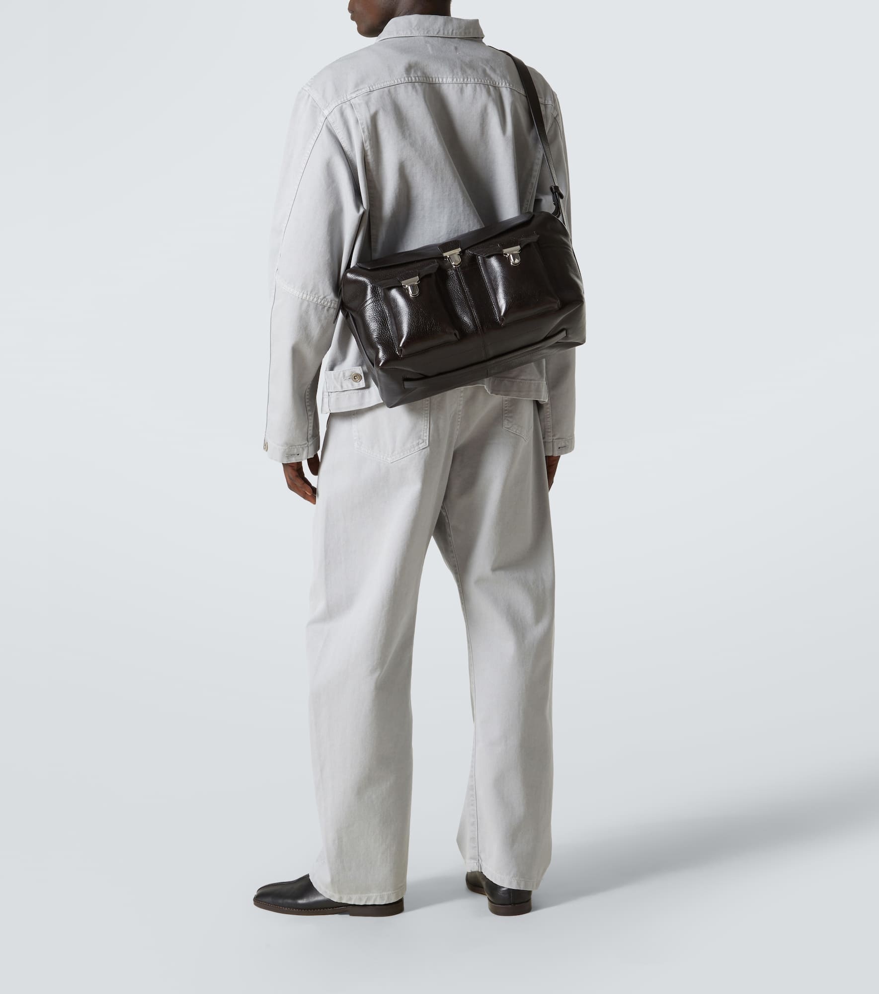 Week-end Gear leather shoulder bag - 7