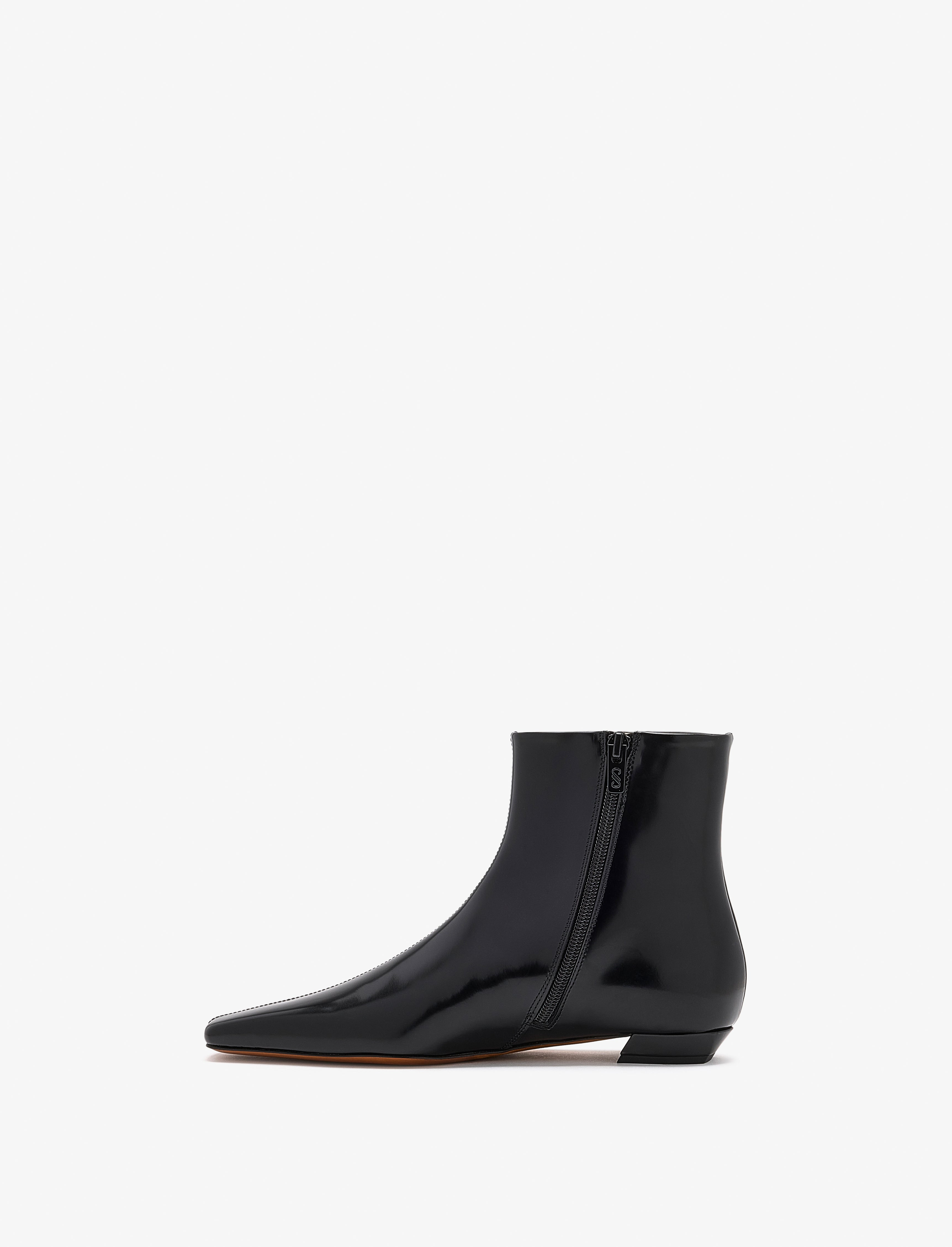 Trap Flat Ankle Boots In Nappa Leather - 3