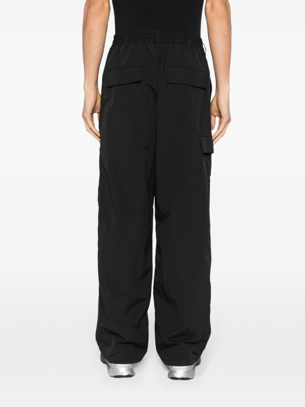 Crinkle logo-print wide-leg cargo trousers - 4