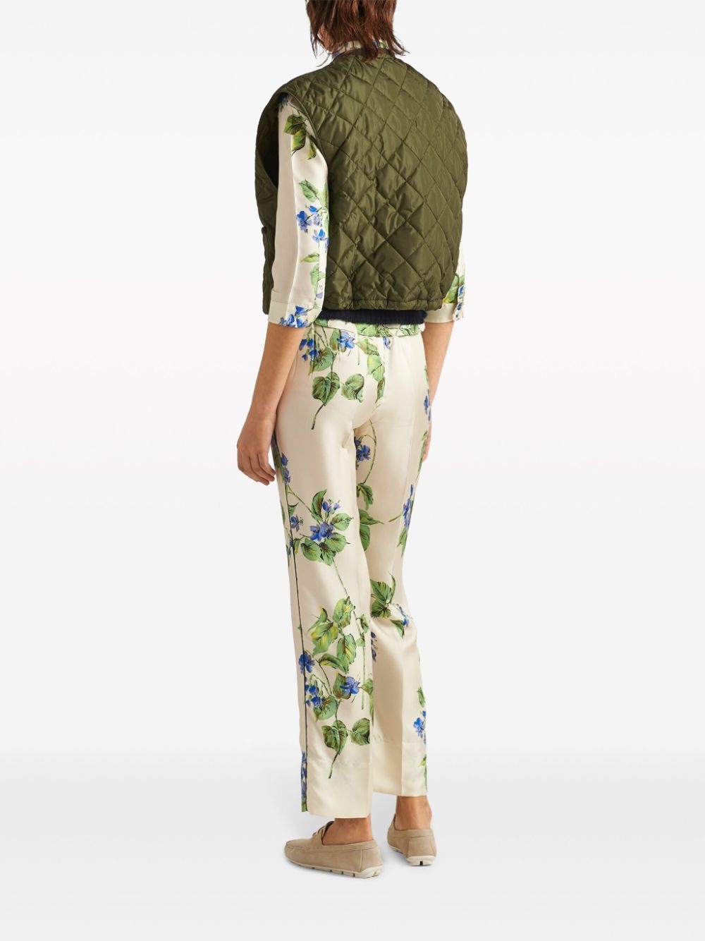 triangle-logo quilted gilet - 3
