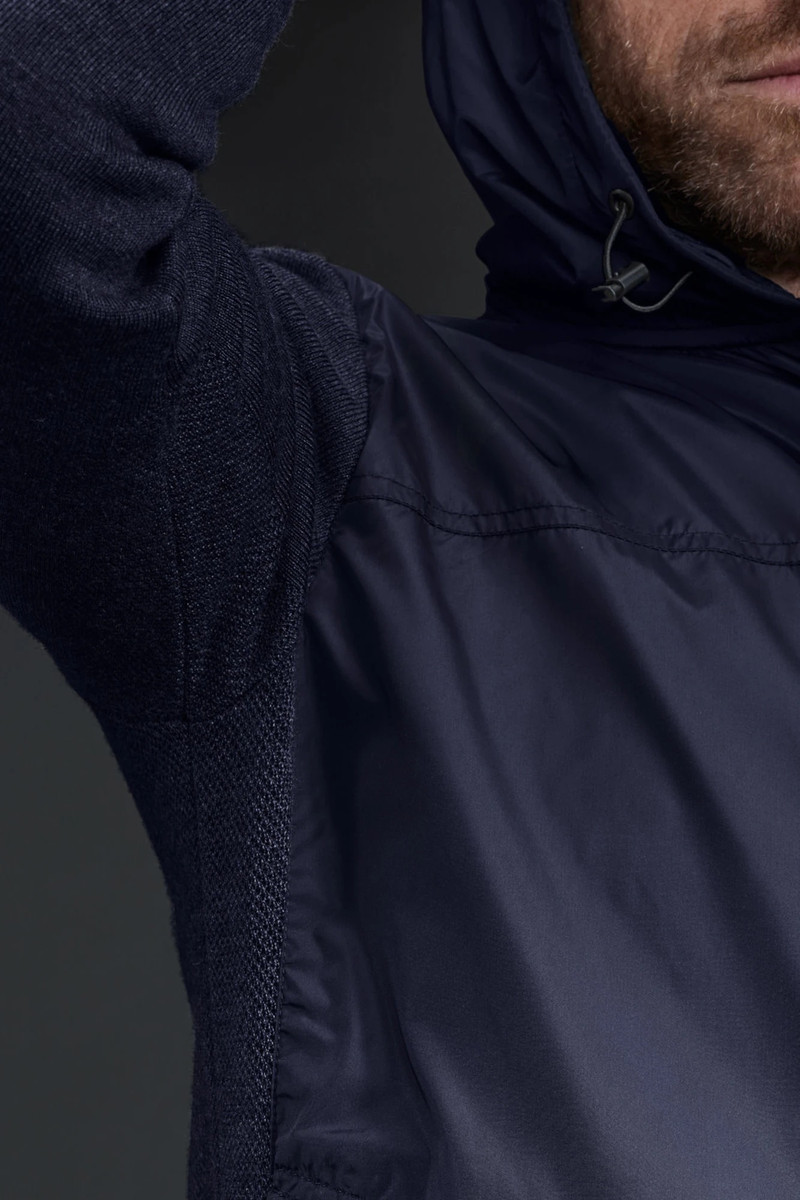 WINDBRIDGE HOODY BLACK LABEL 5