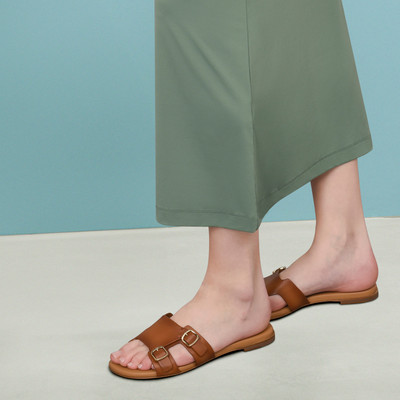 Santoni Women's brown leather double-buckle Didi slide sandal outlook