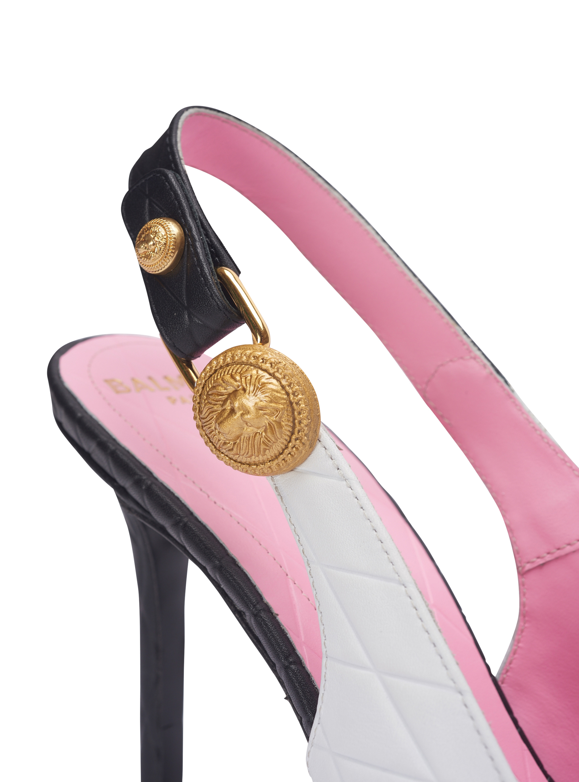 Two-tone calfskin Eva pumps with an embossed grid motif - 5