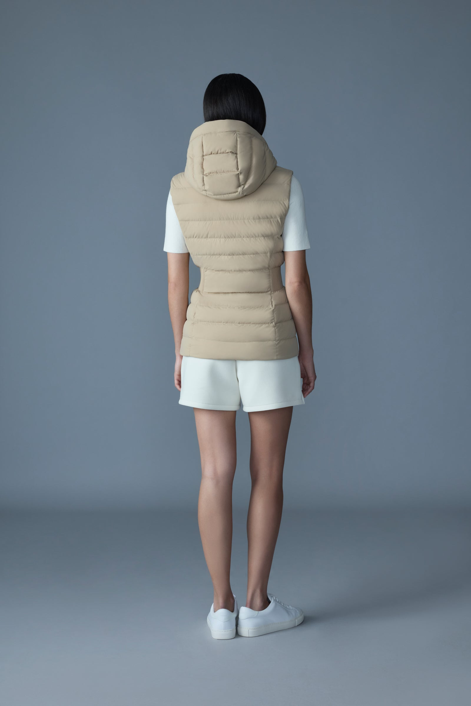 HOSHI Light down hooded vest - 5