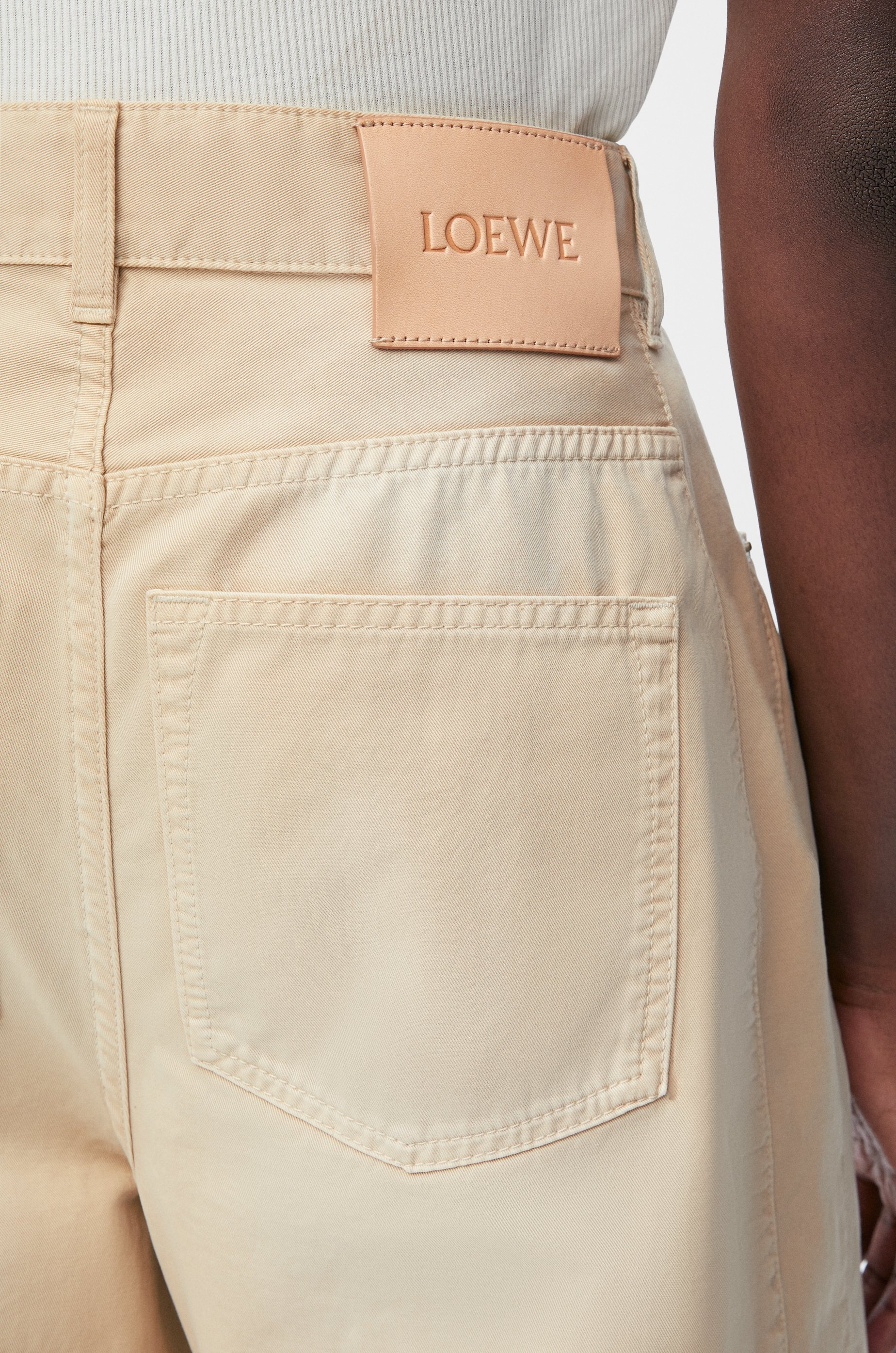 Barrel trousers in cotton - 5