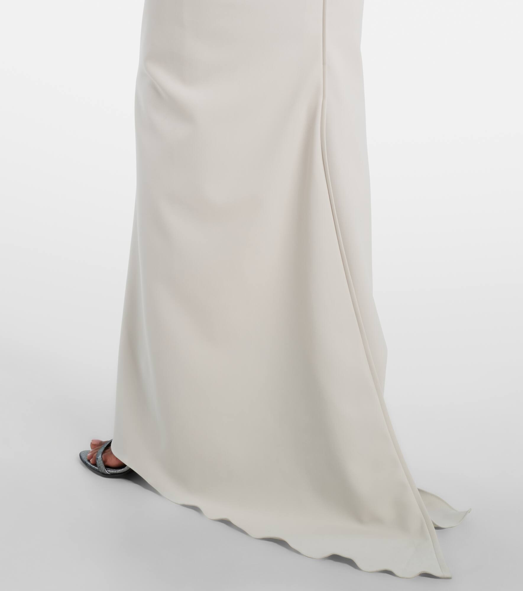 Embellished strapless gown - 7