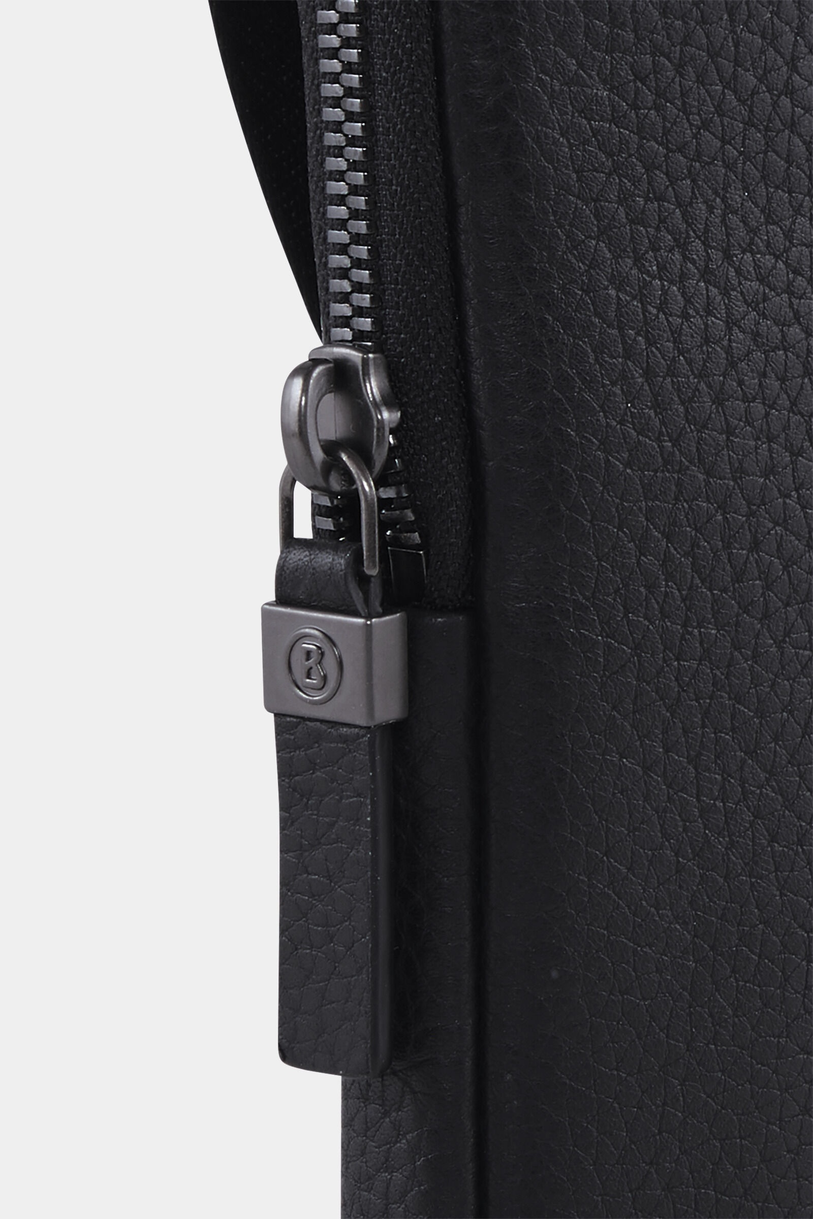 Jasper Jacob shoulder bag in Black - 6