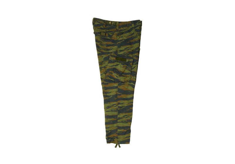 PALACE PALACE GAP CARGO CAMO outlook