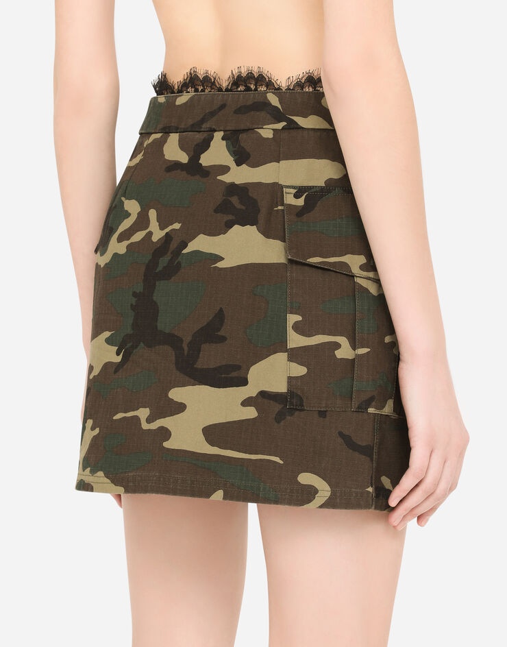 Short cotton skirt with camouflage print - 5