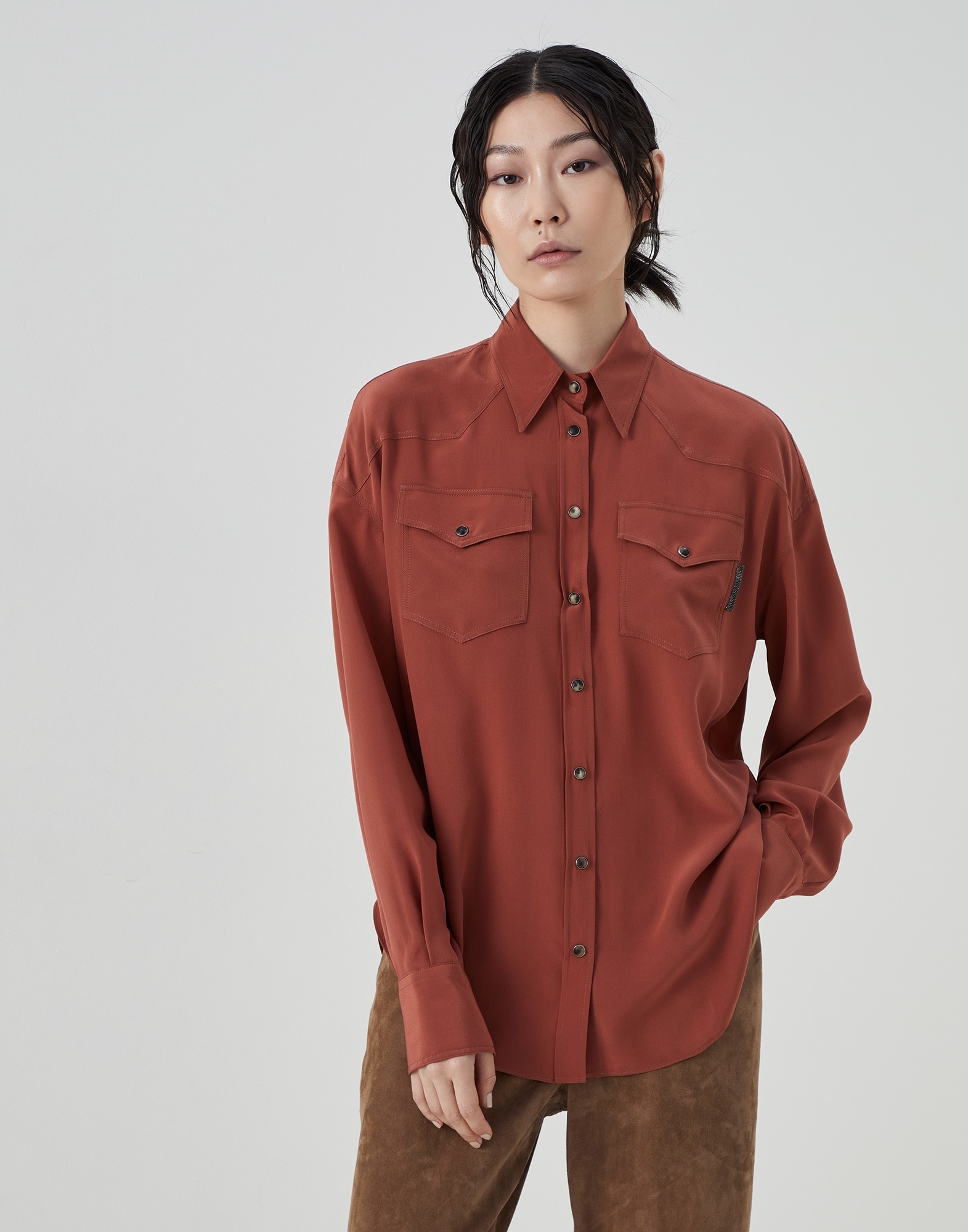 Silk crêpe de Chine shirt with shiny tab - 1