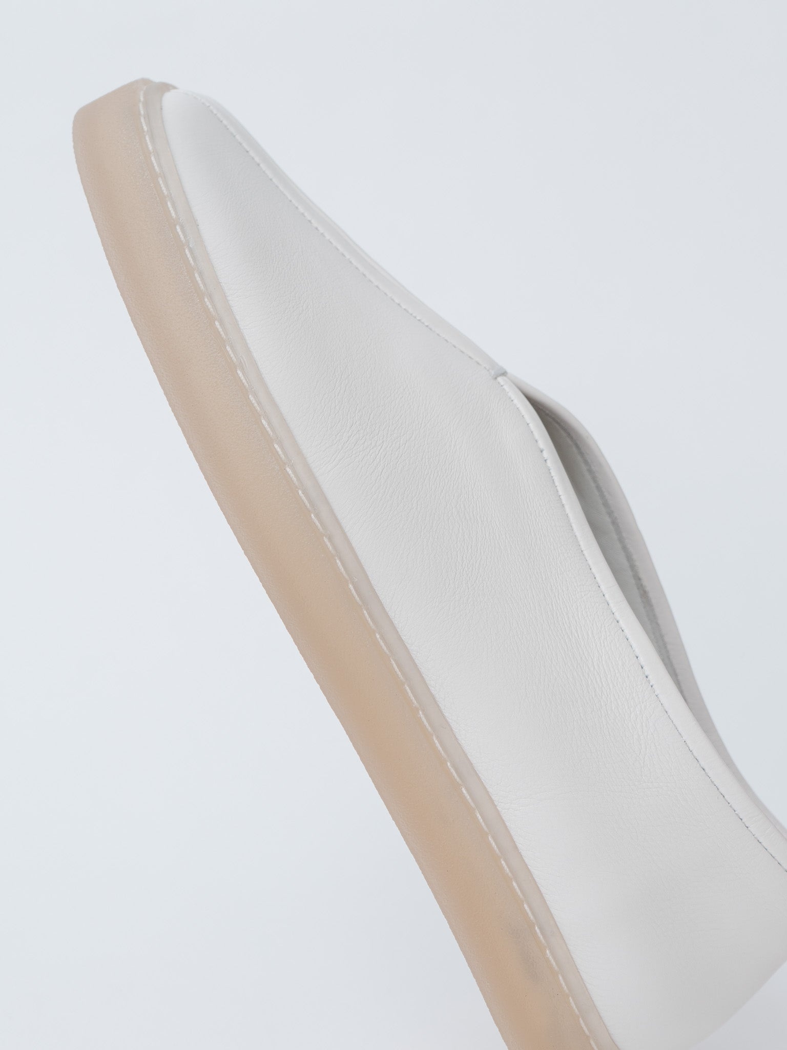 Linoleum Piped Sneakers - White - 9