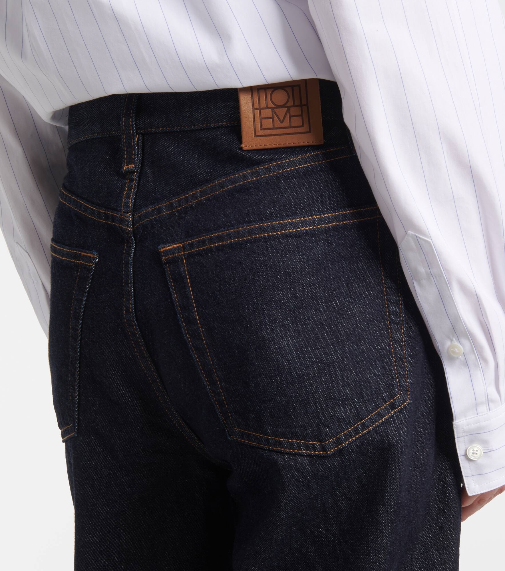 Mid-rise straight jeans - 6