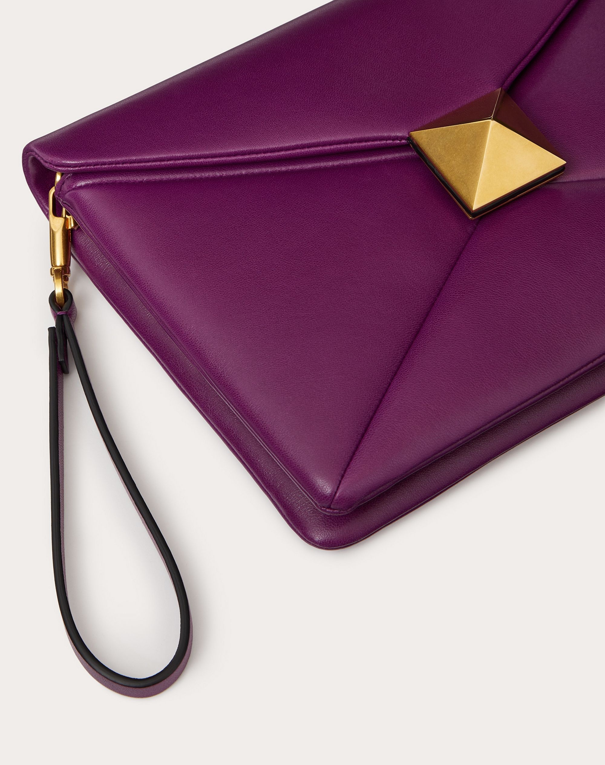 ONE STUD NAPPA CLUTCH - 5