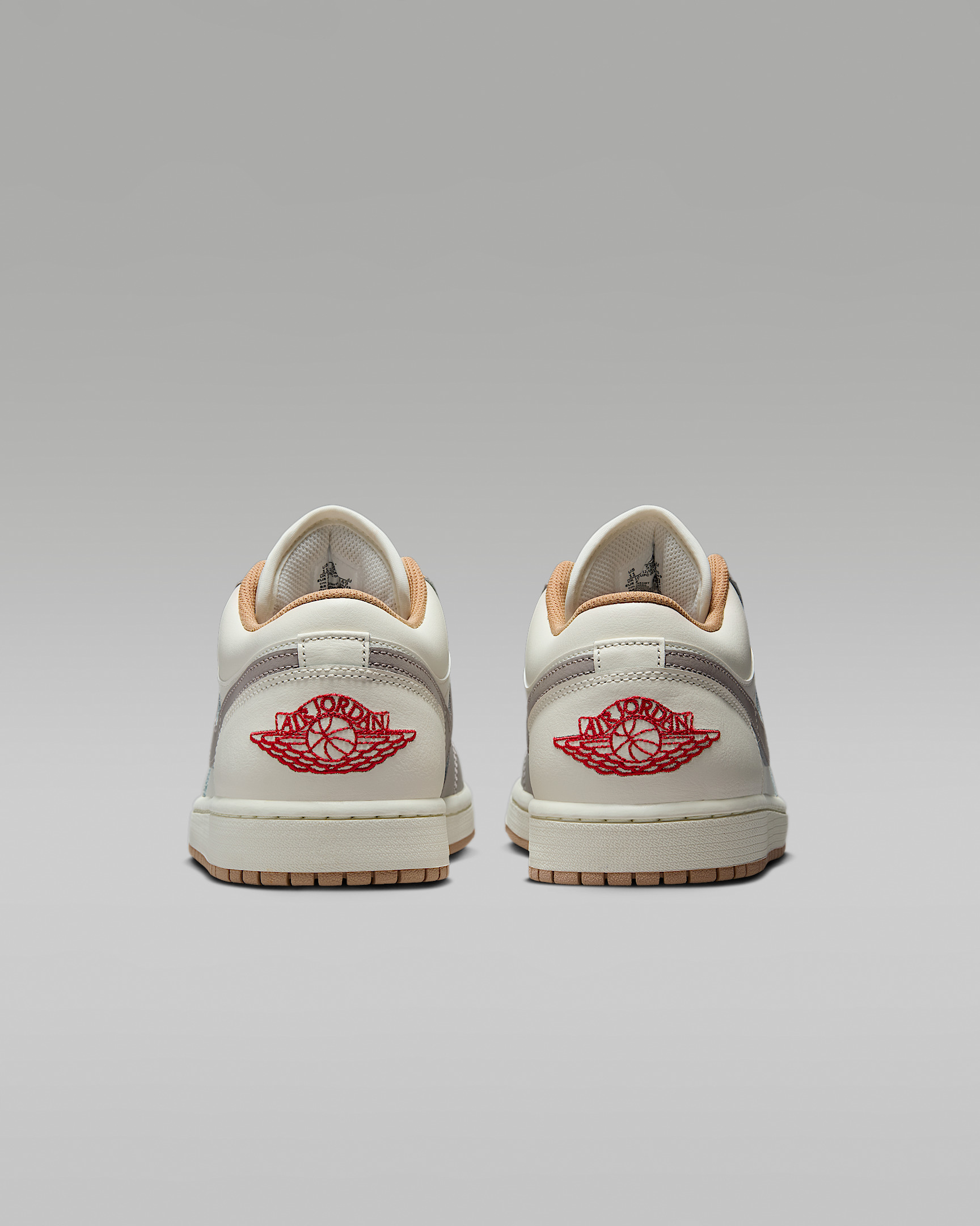 Air Jordan 1 Low Men's Shoes - 6