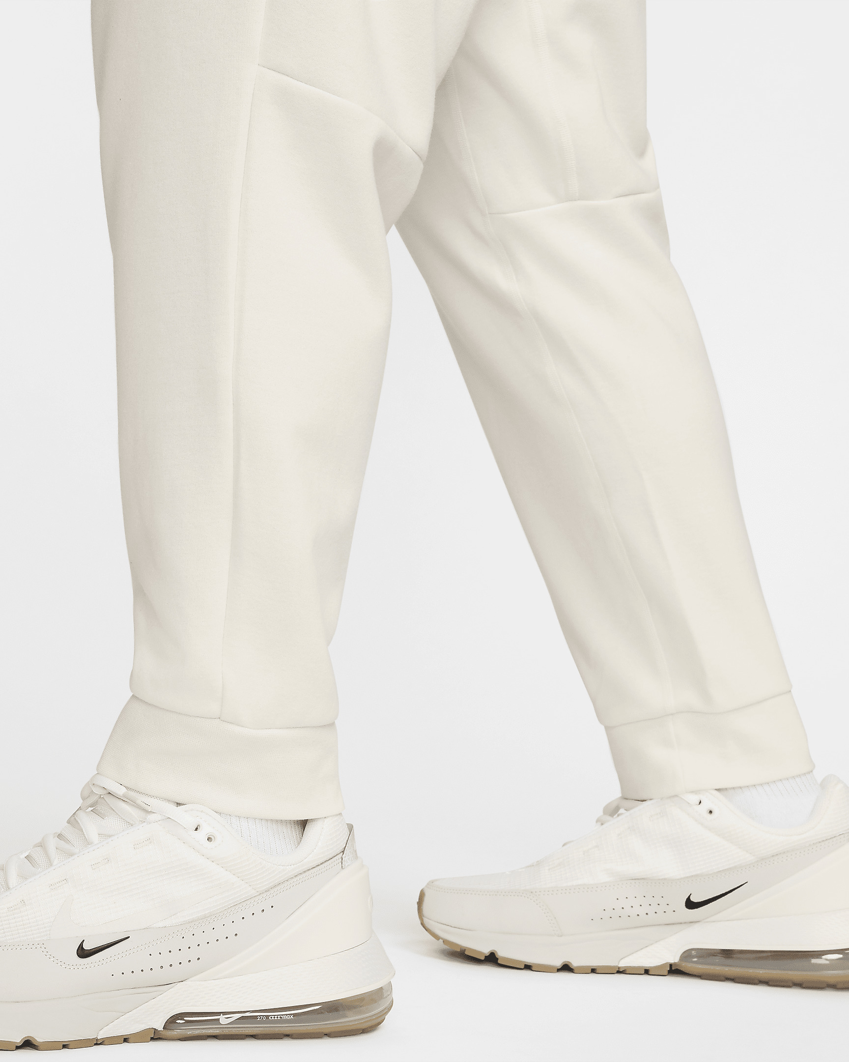Nike Primary Men's Dri-FIT UV Versatile Joggers - 15