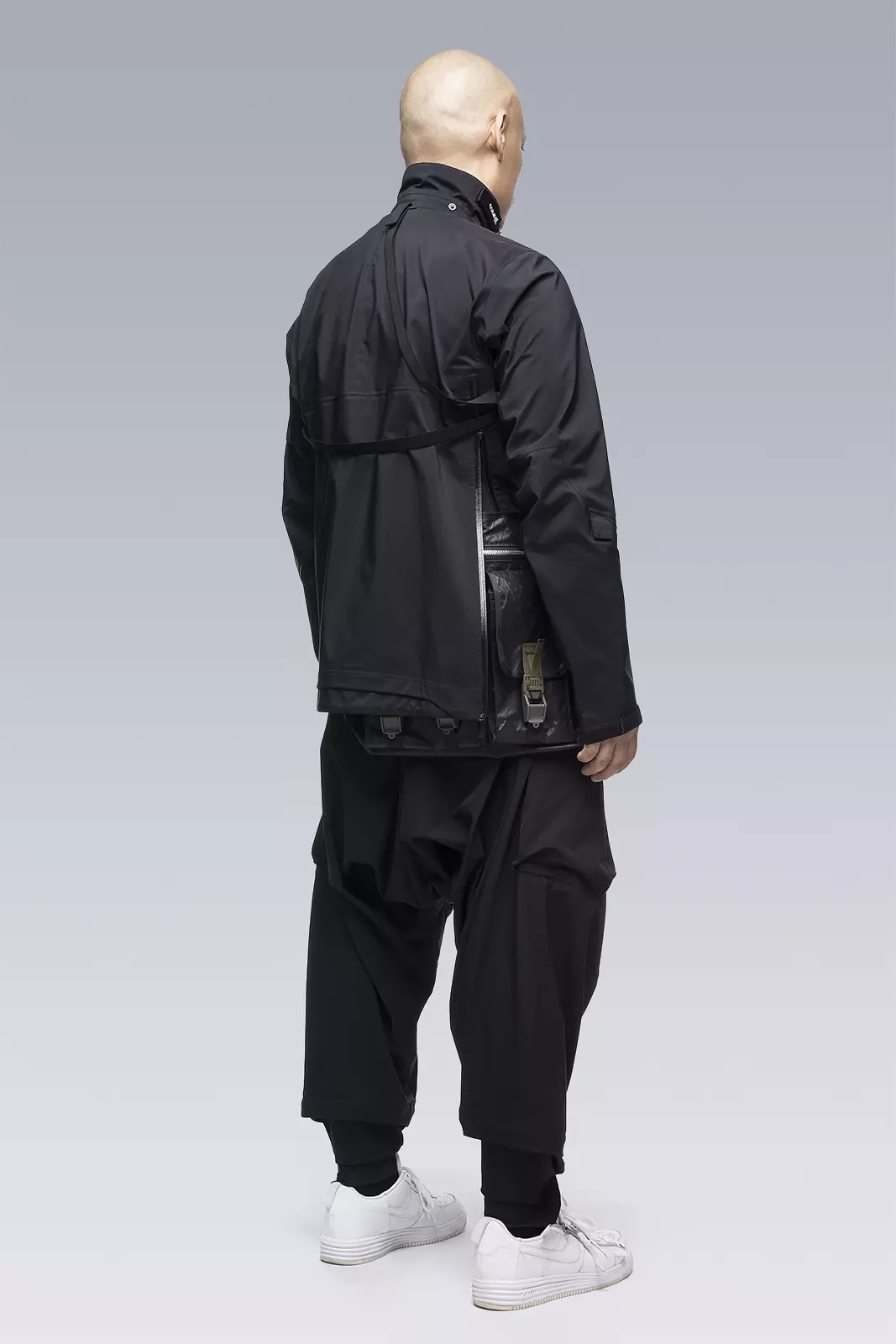 J1A-GTKR-BKS KR EX 3L Gore-Tex® Pro Interops Jacket Black with size 5 WR zippers in gloss black - 39