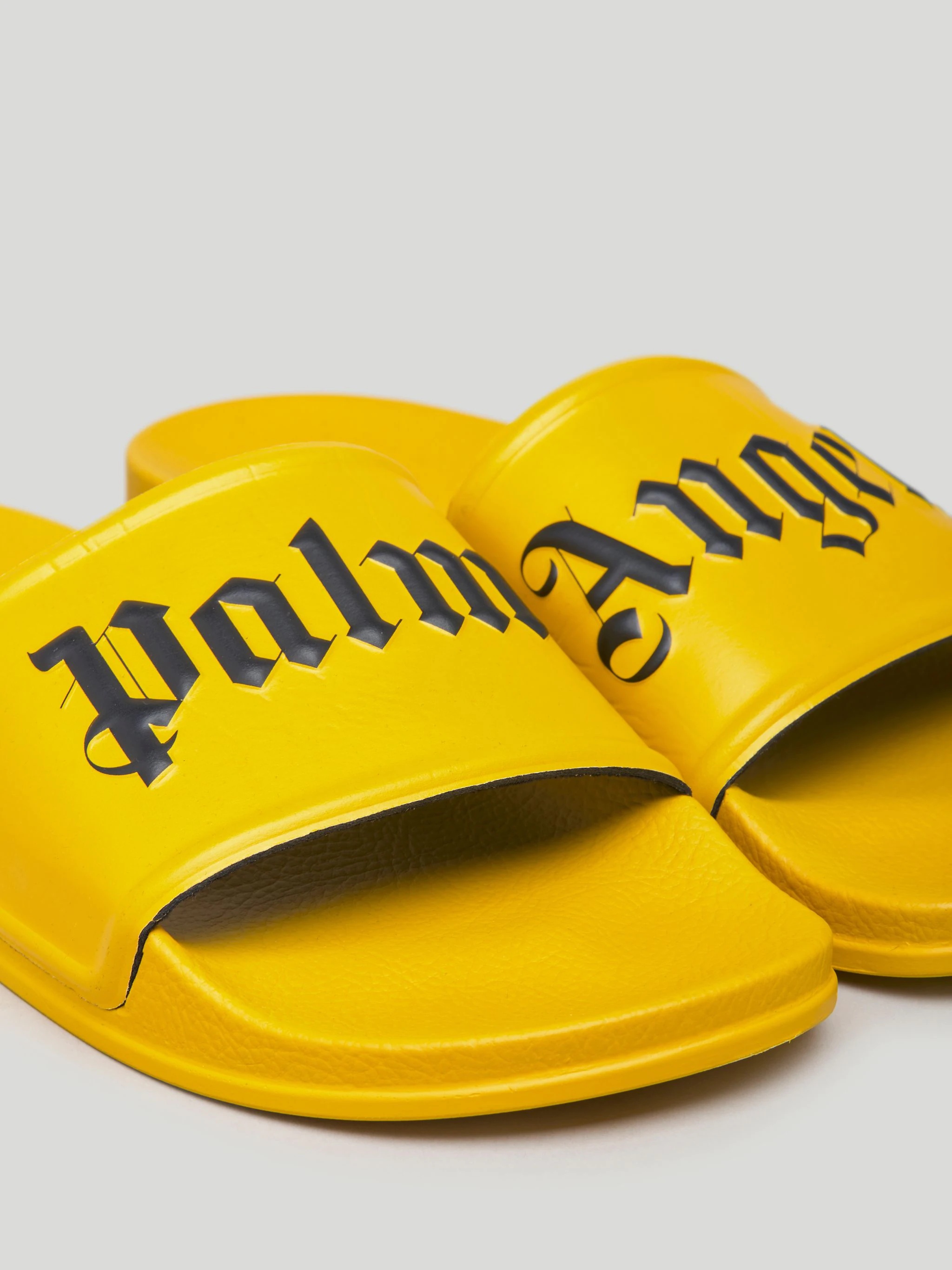YELLOW POOL SLIDERS - 5