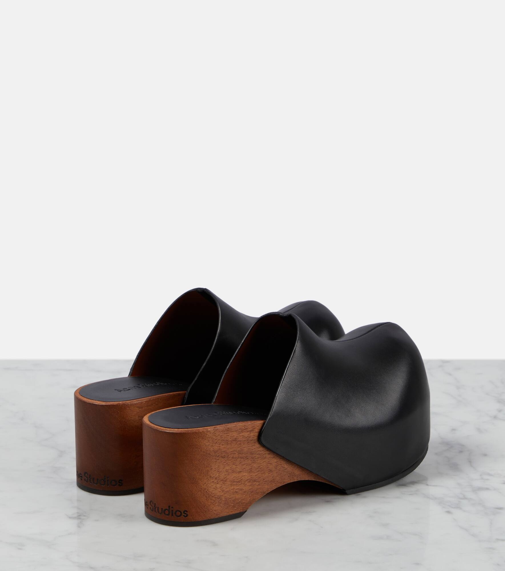 Leather clogs - 3