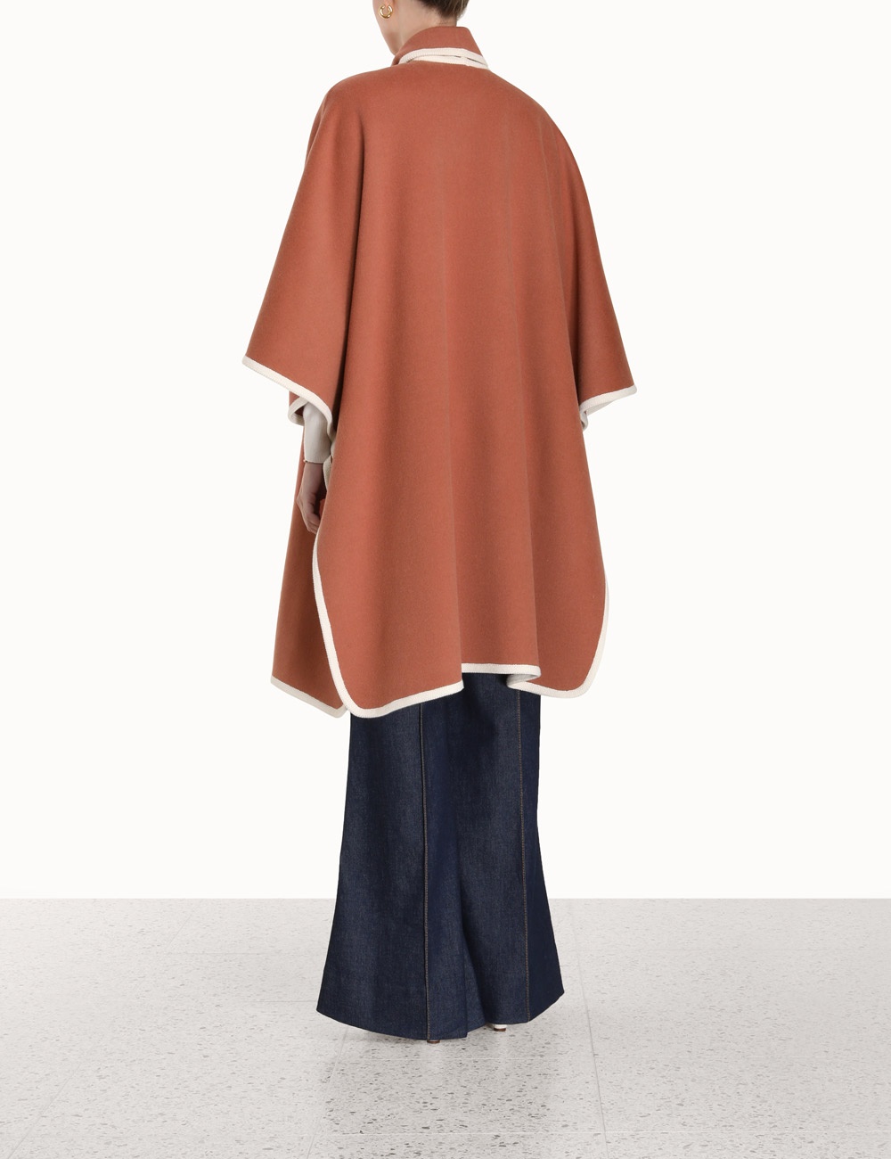 WONDERLAND WOOL CAPE - 4