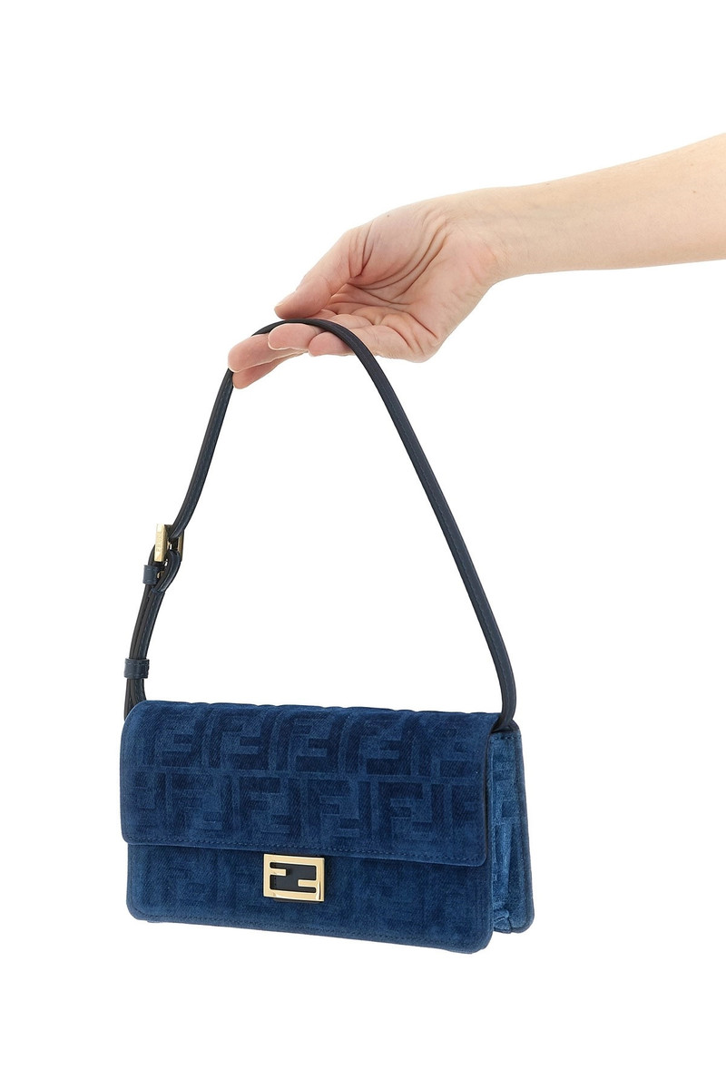 FENDI 'Baguette' wallet on chain outlook