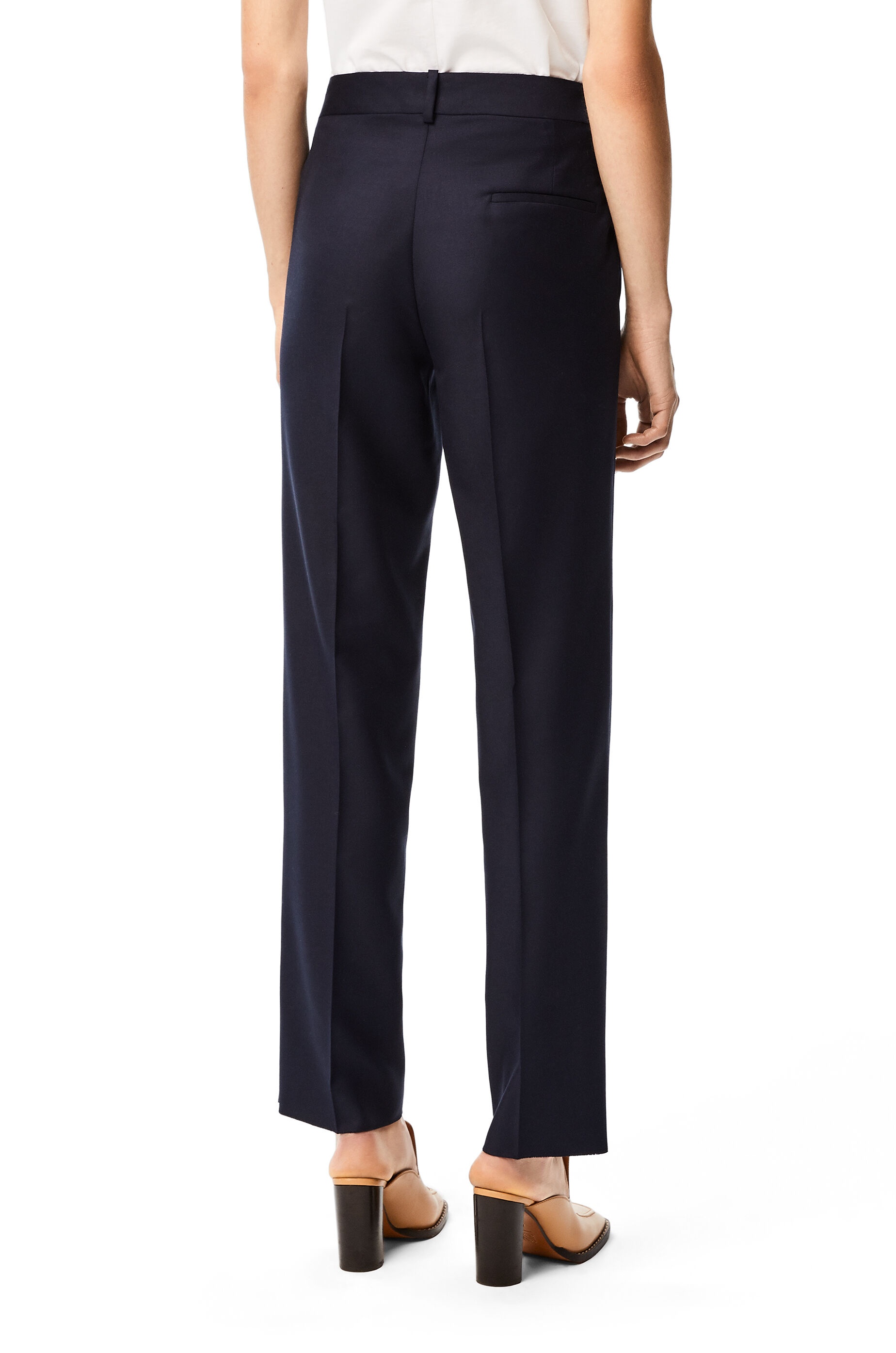 Cropped tapered trousers in wool - 4