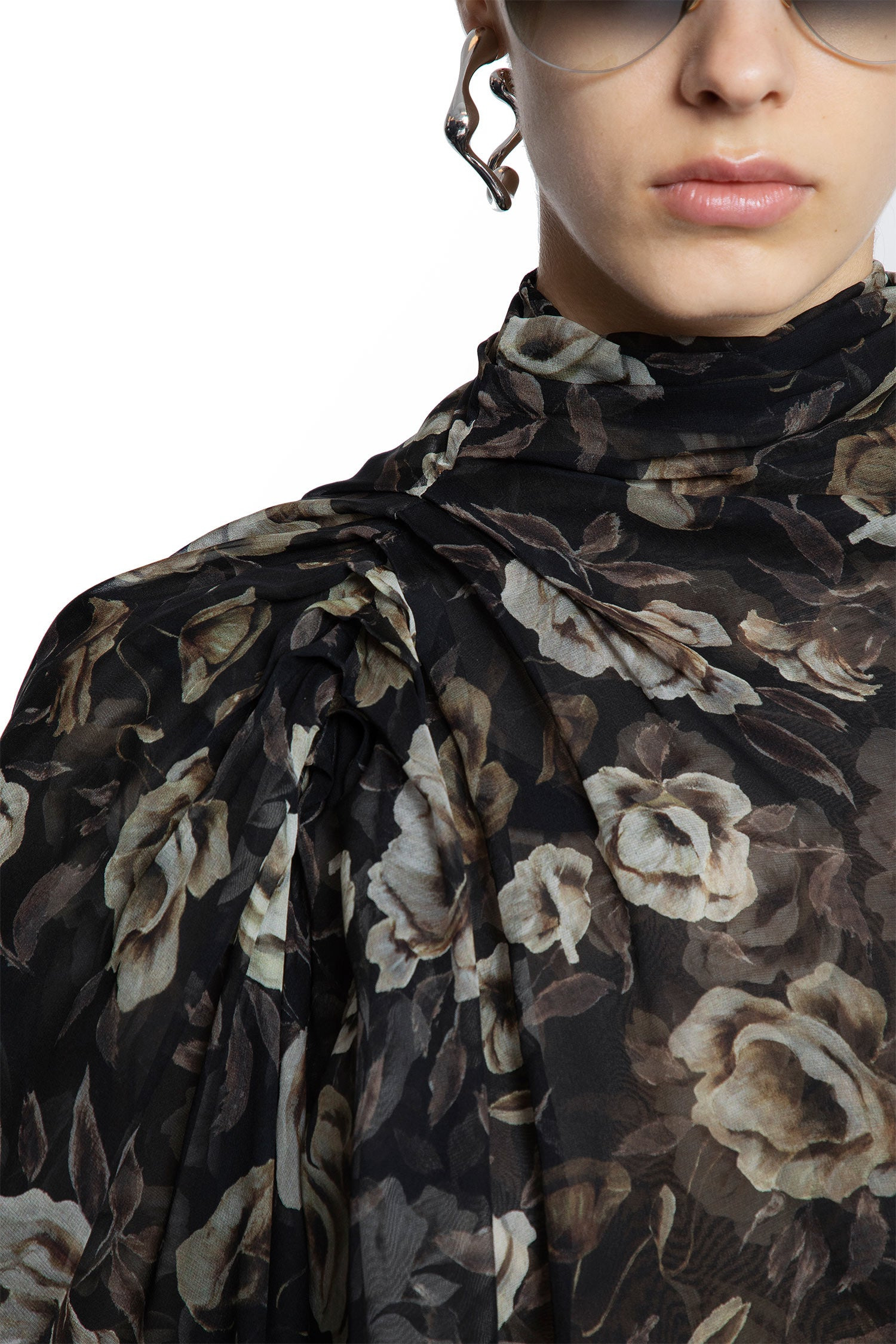 Flowy High-neck Cropped Blouse - 4