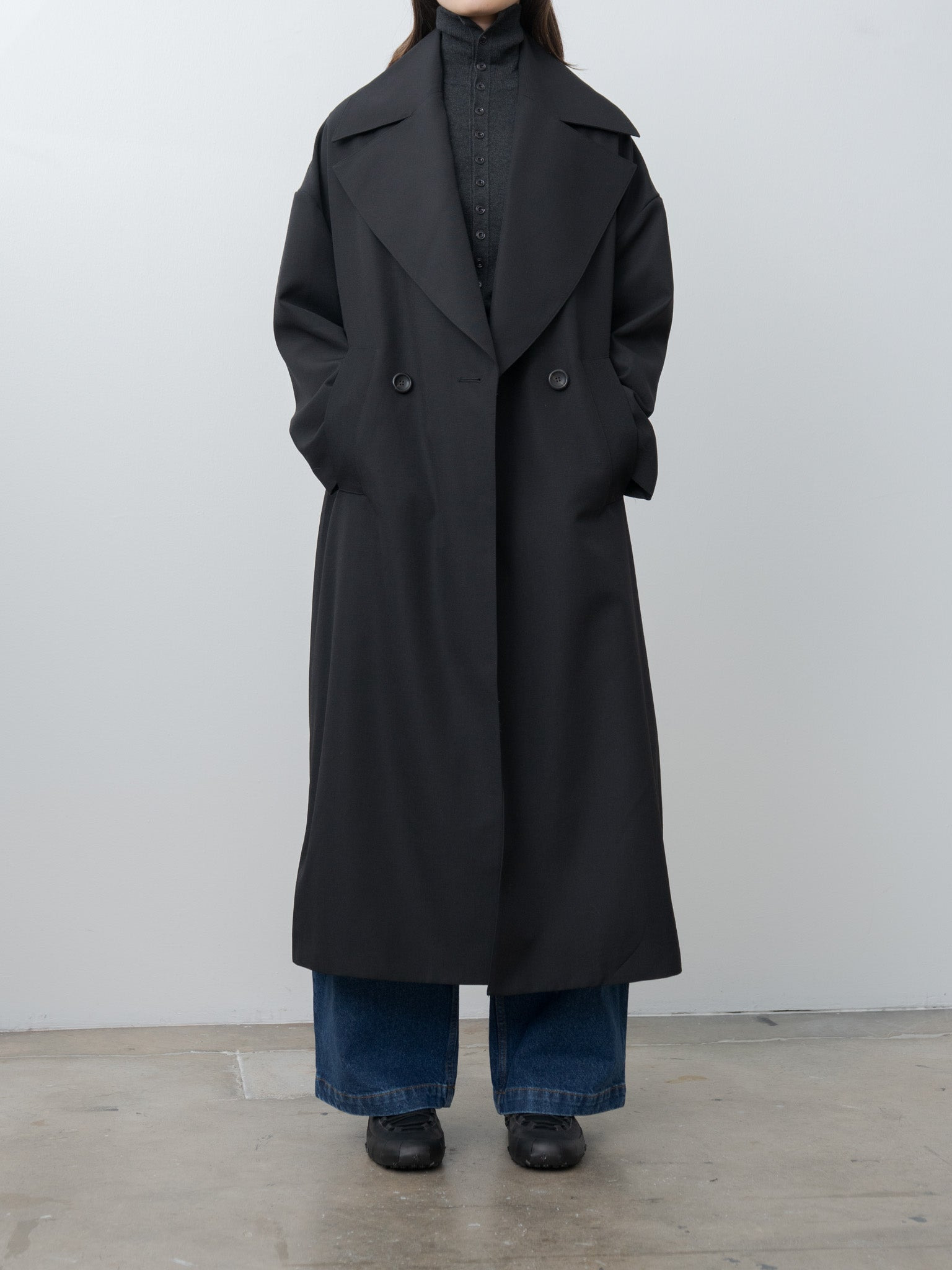 The Groundsman Coat - Compact Suiting Flint - 5