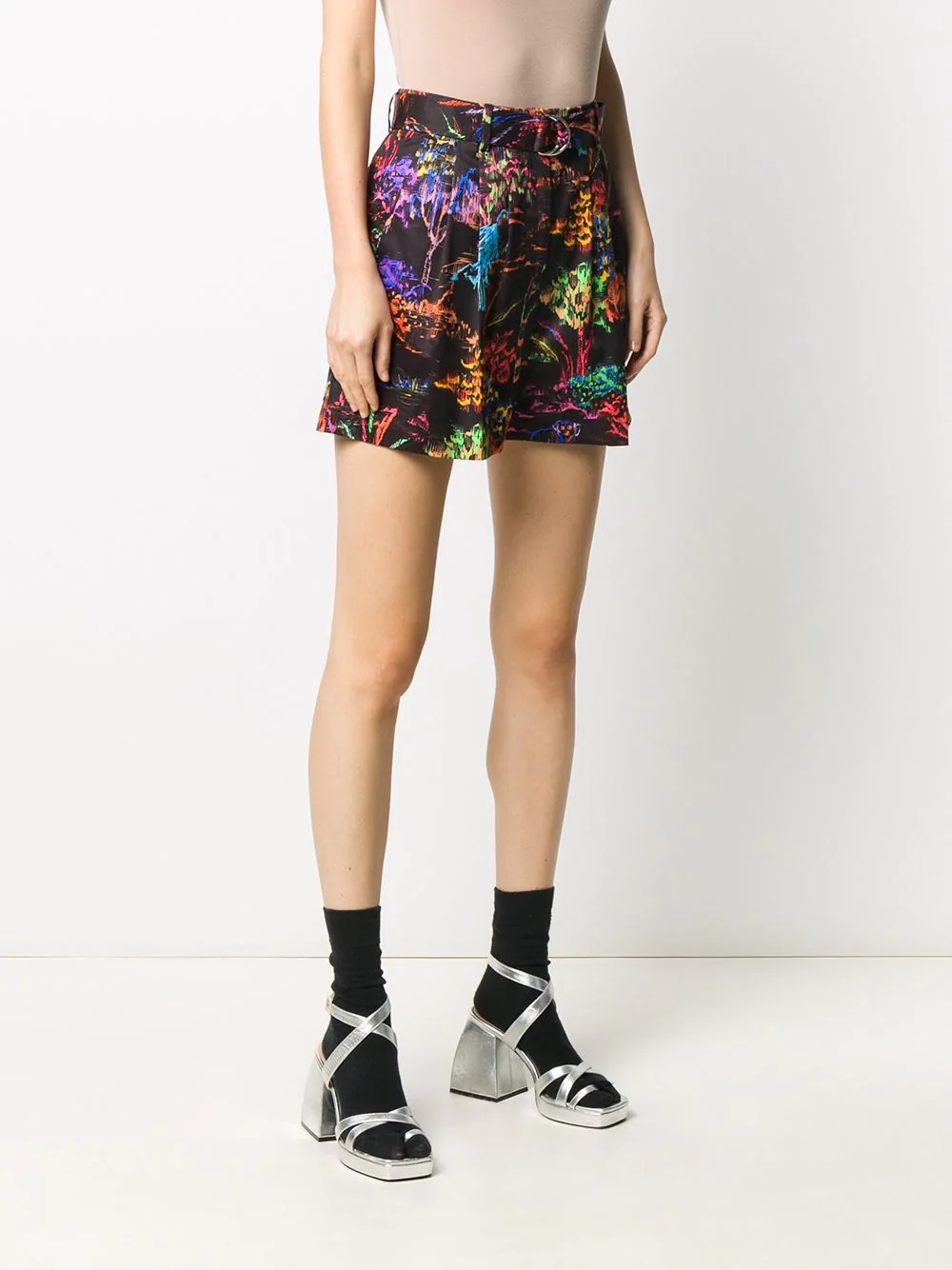 abstract-print high-waisted shorts - 3